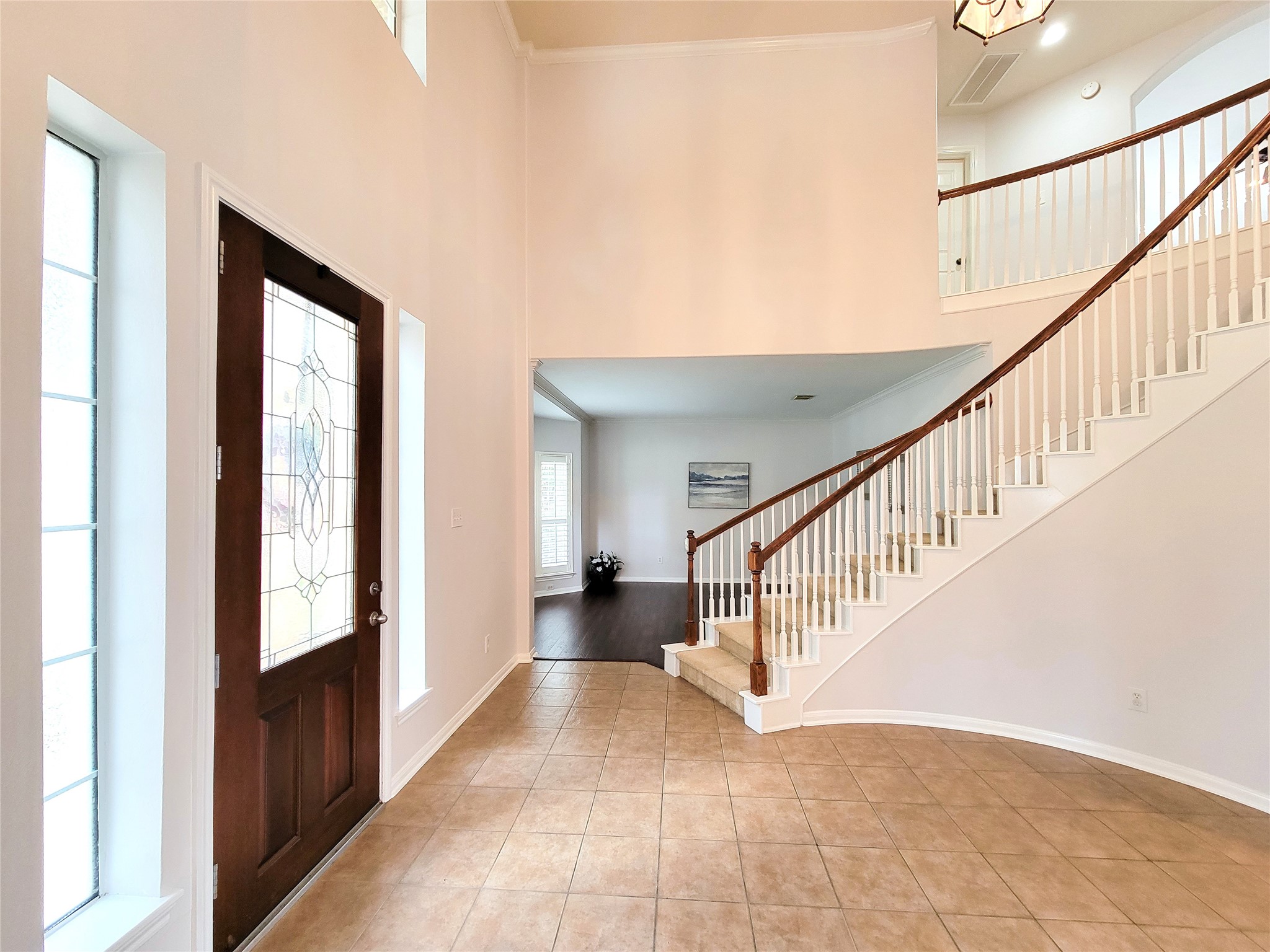17715 Laguna Trail Drive Property Photo 6