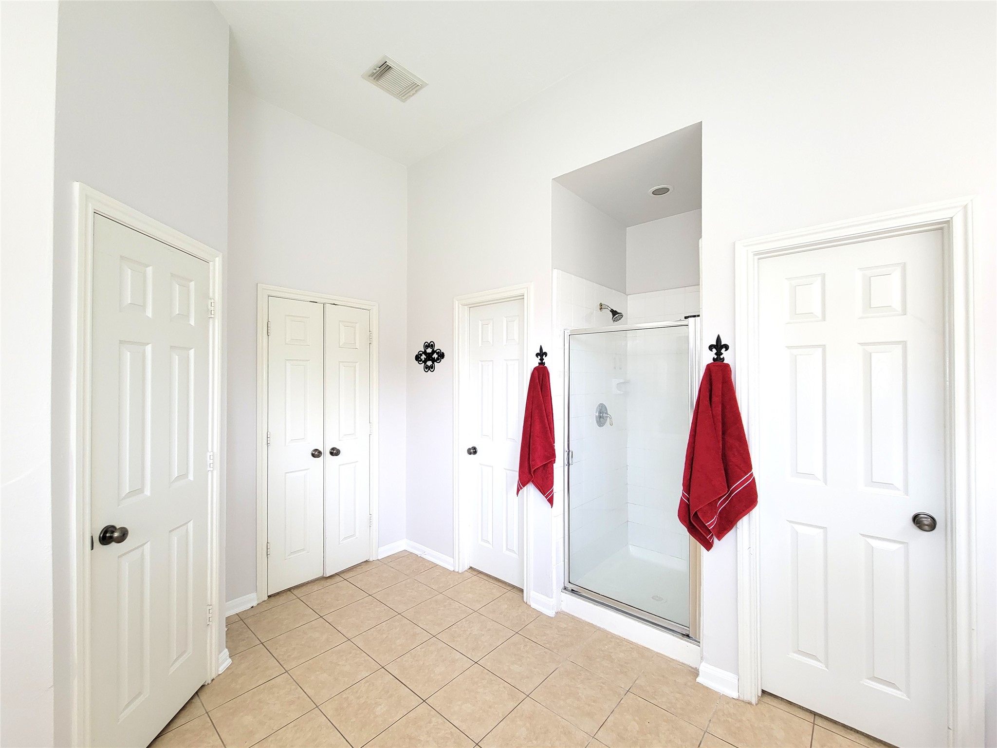 17715 Laguna Trail Drive Property Photo 28