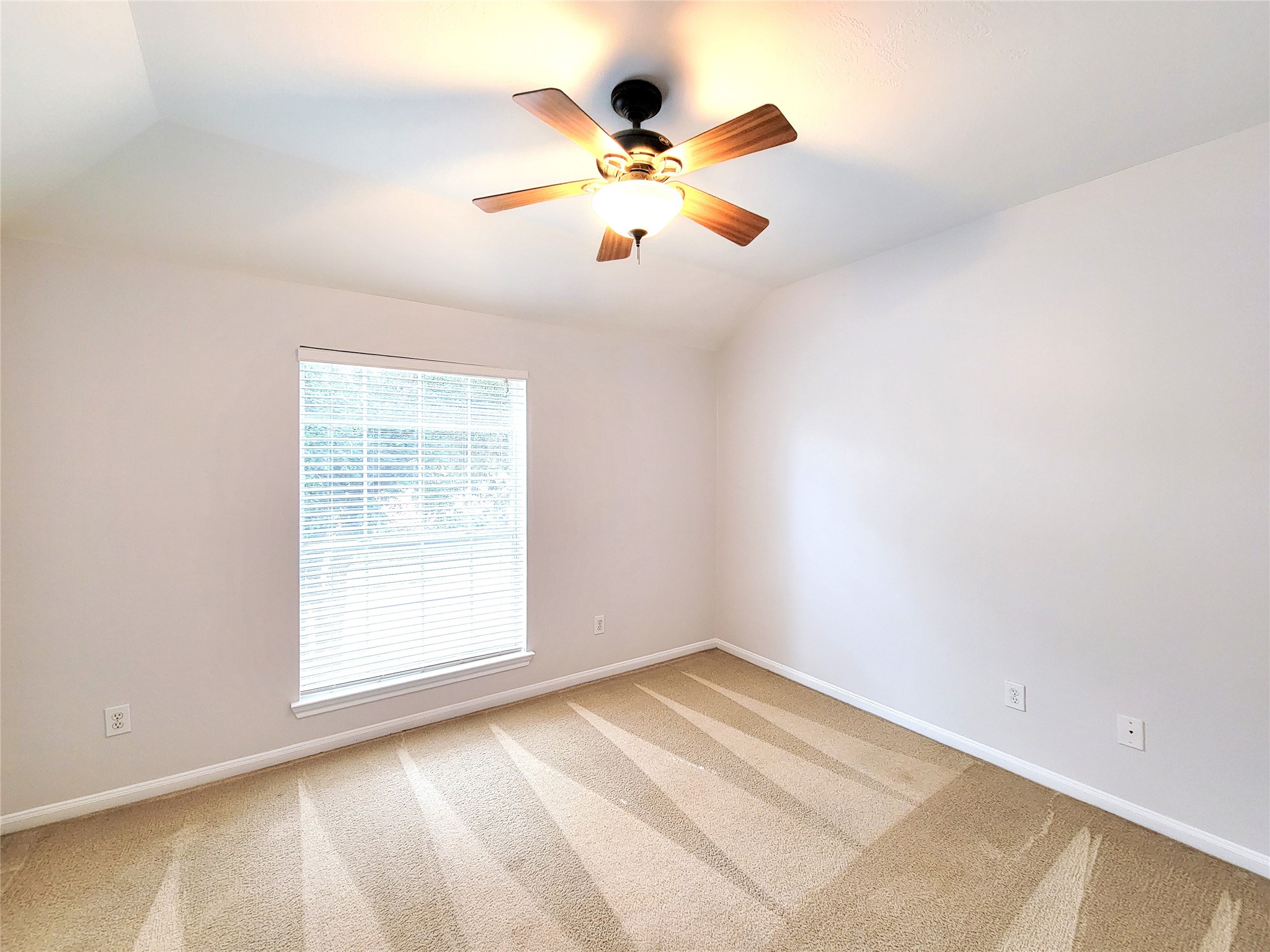 17715 Laguna Trail Drive Property Photo 35