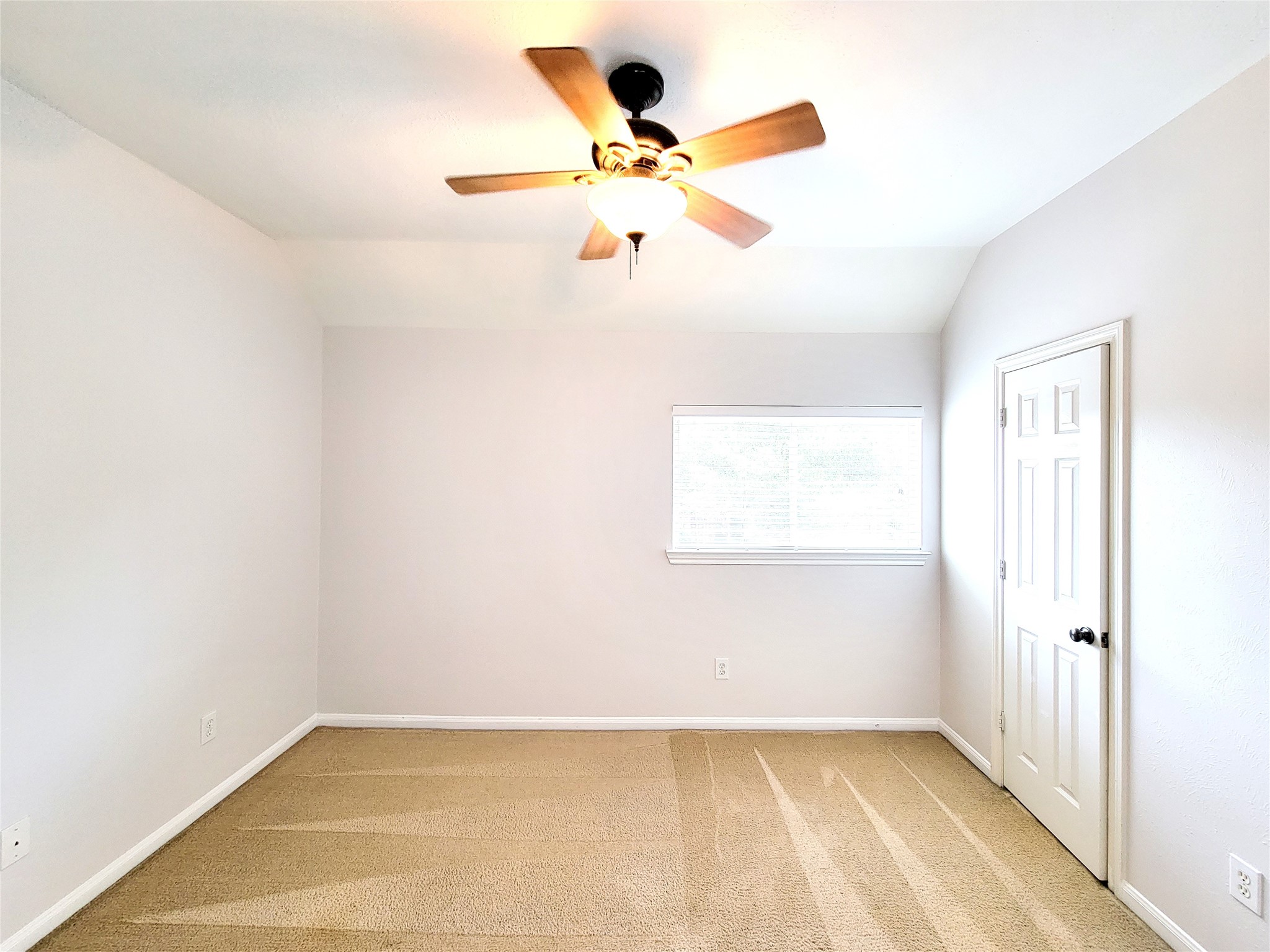 17715 Laguna Trail Drive Property Photo 39