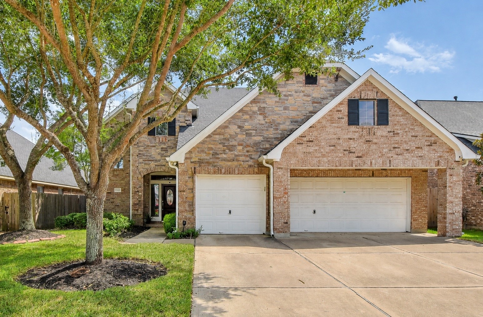 21223 Pennshore Lane Property Photo 2