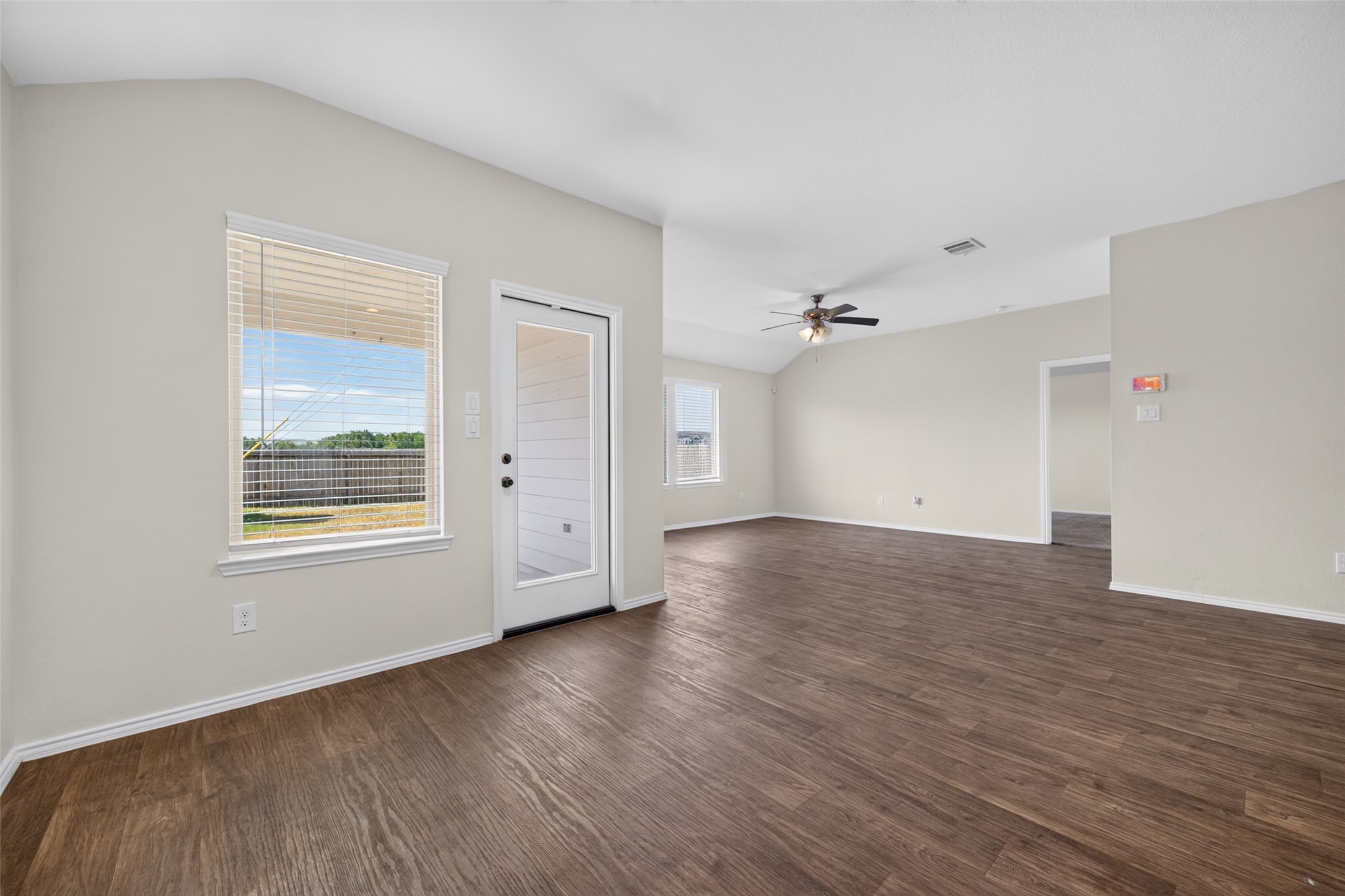 22911 San Giorgio Court Property Photo 9