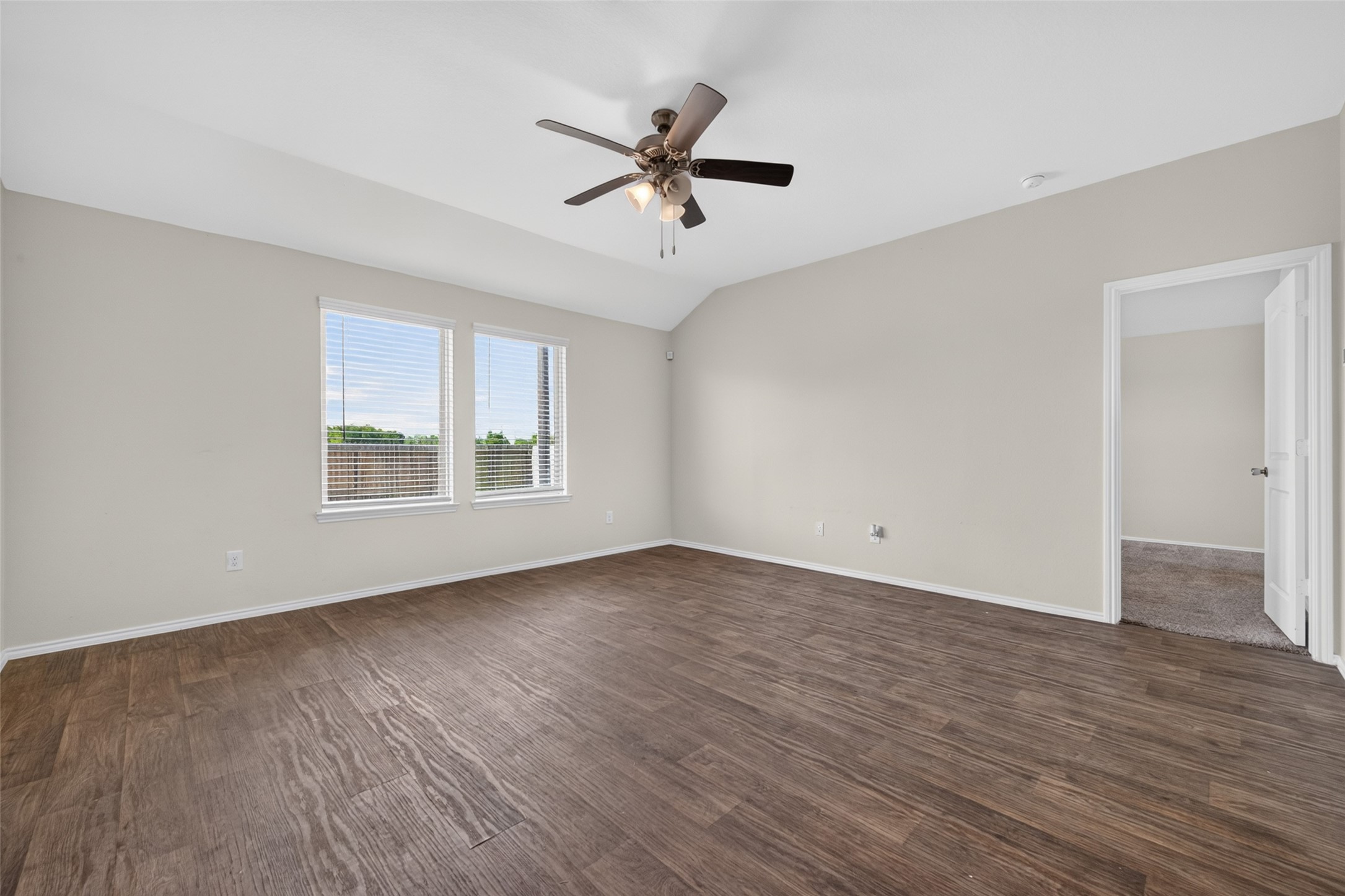 22911 San Giorgio Court Property Photo 13