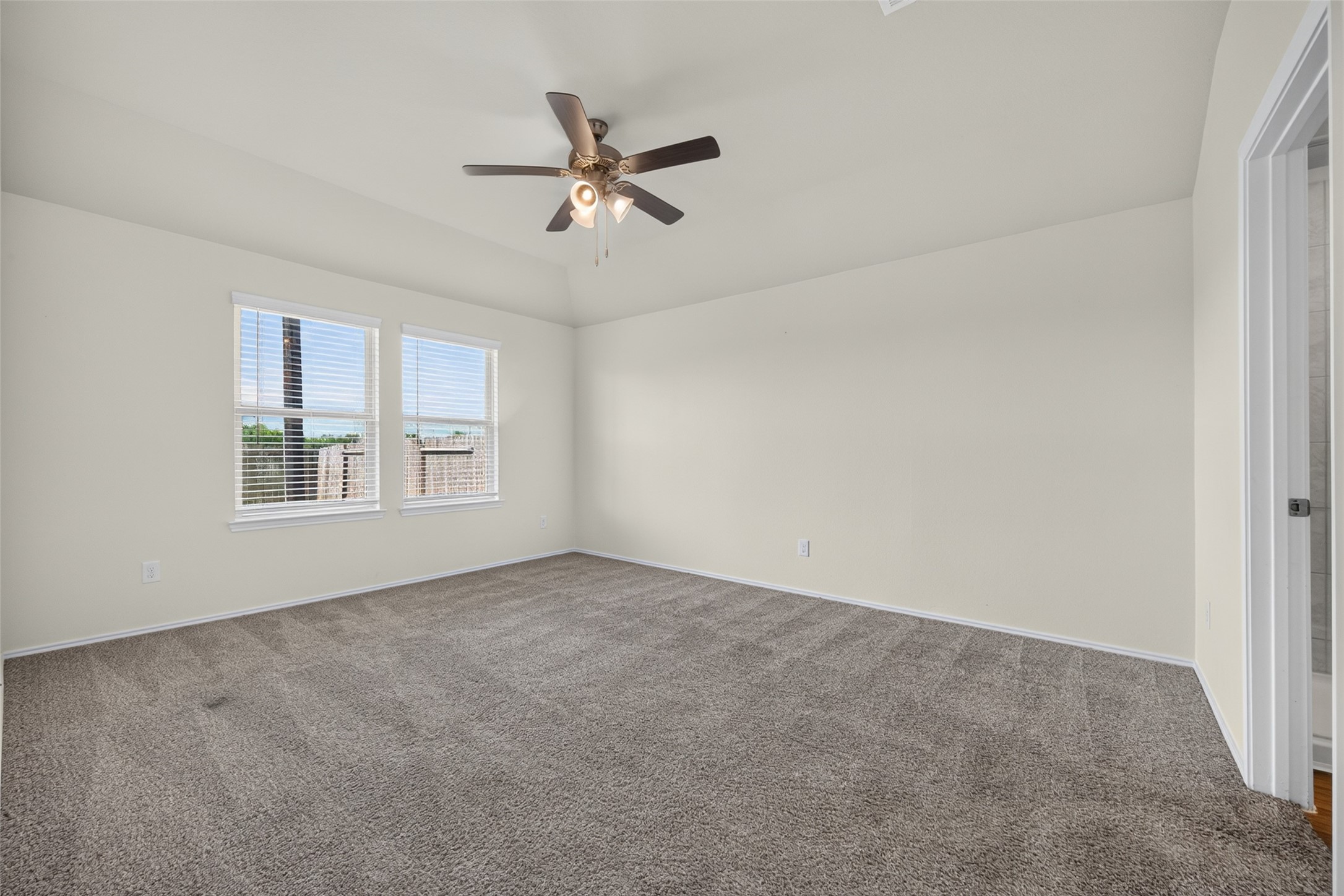 22911 San Giorgio Court Property Photo 24