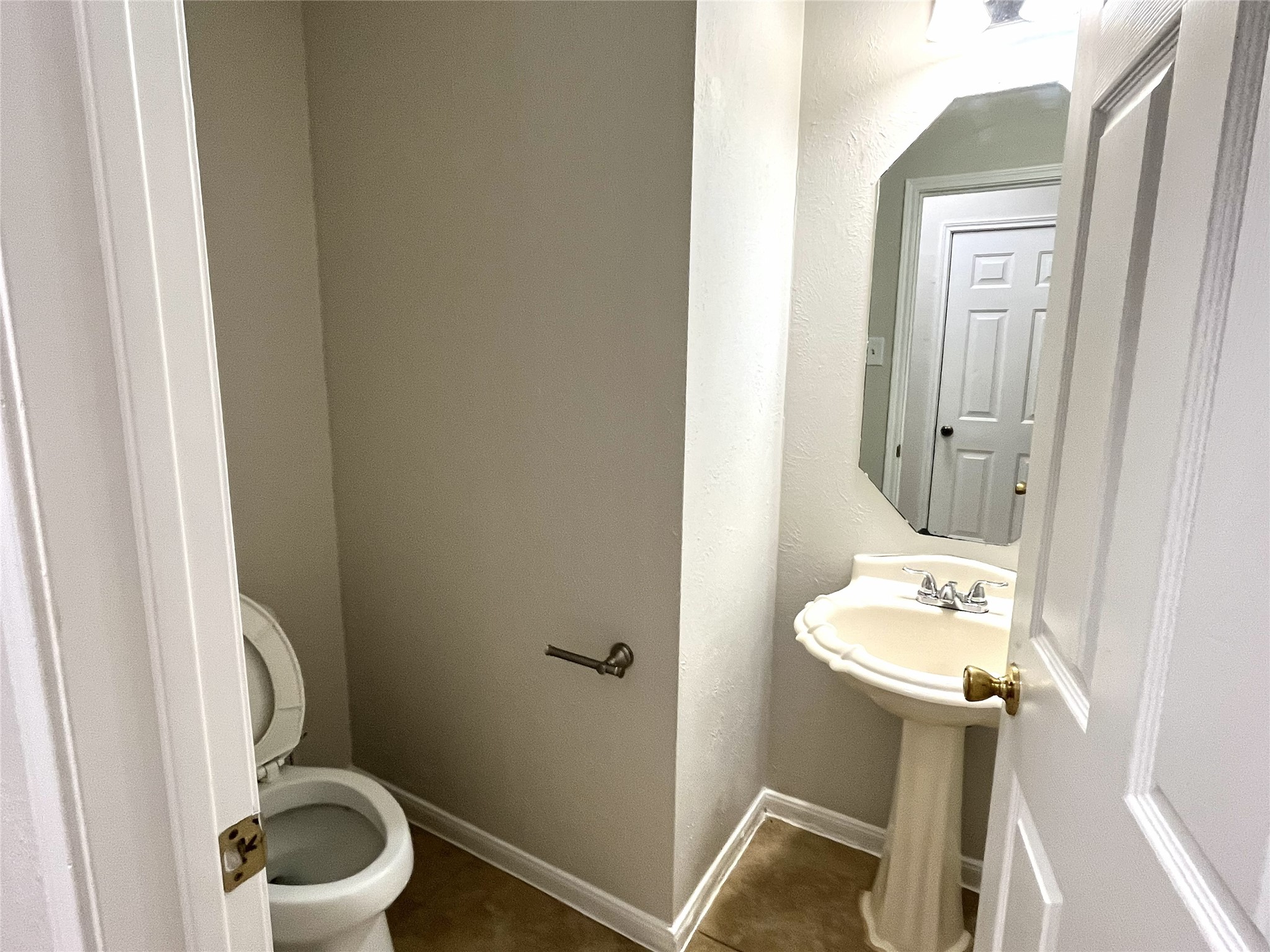 3847 Landon Park Drive Property Photo 16