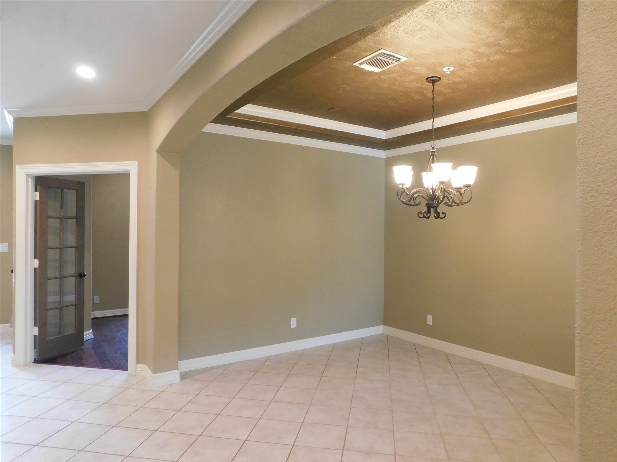 4333 Lake Run Drive Property Photo 11