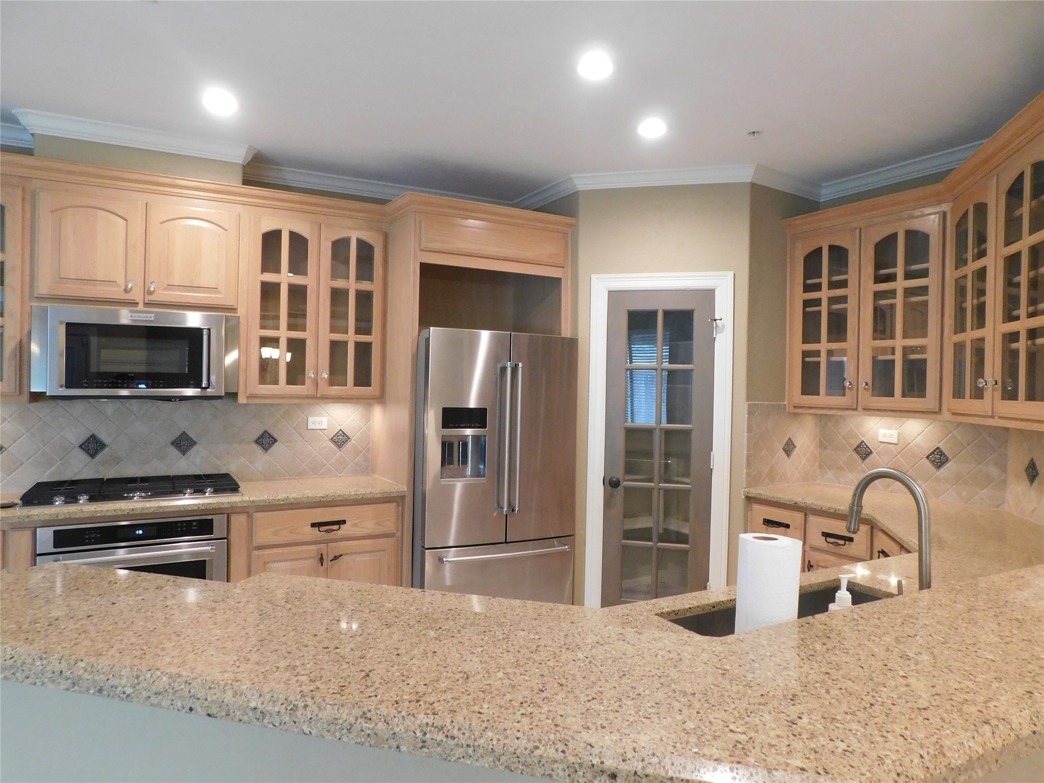 4333 Lake Run Drive Property Photo 16