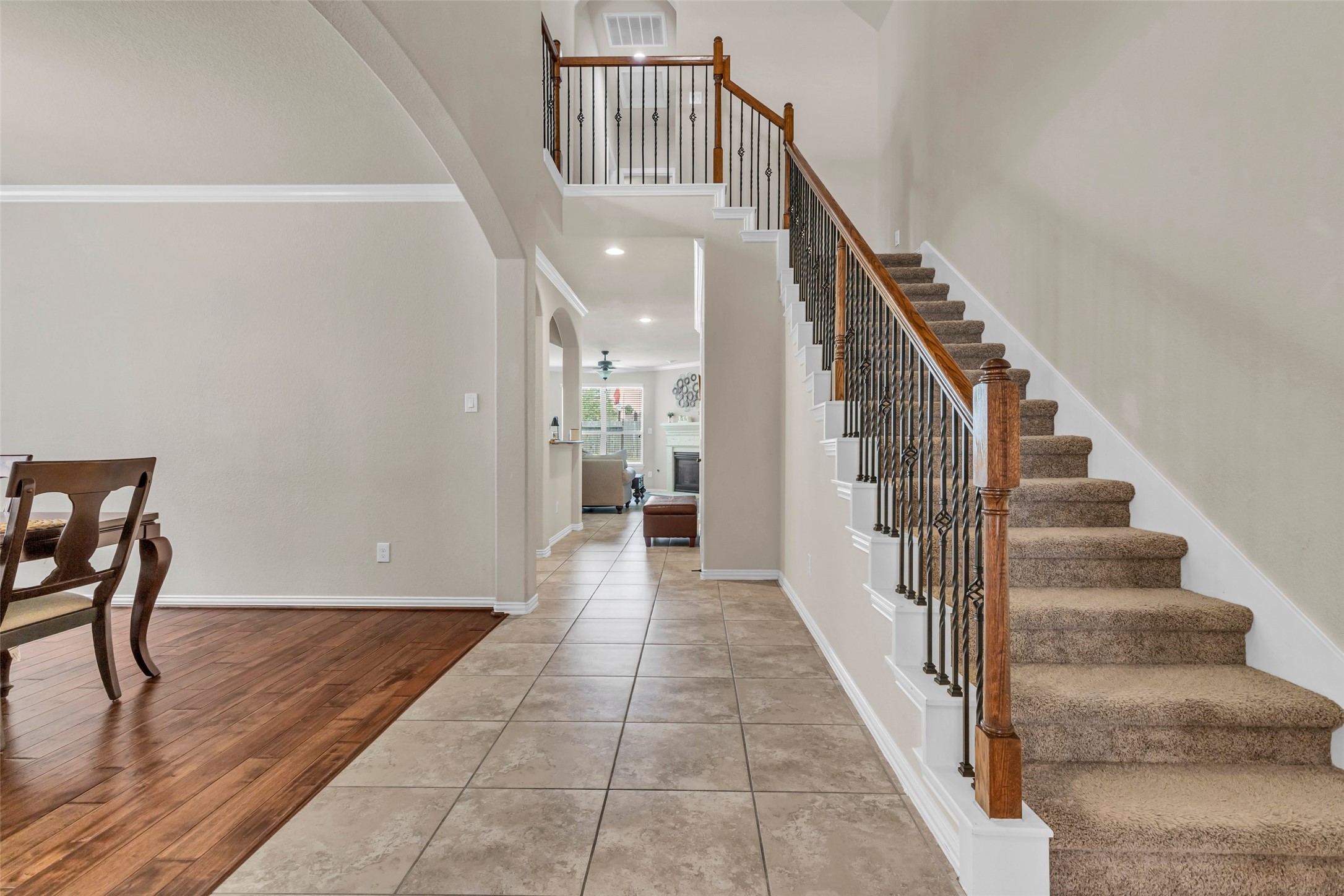 13918 Albany Springs Lane Property Photo 3