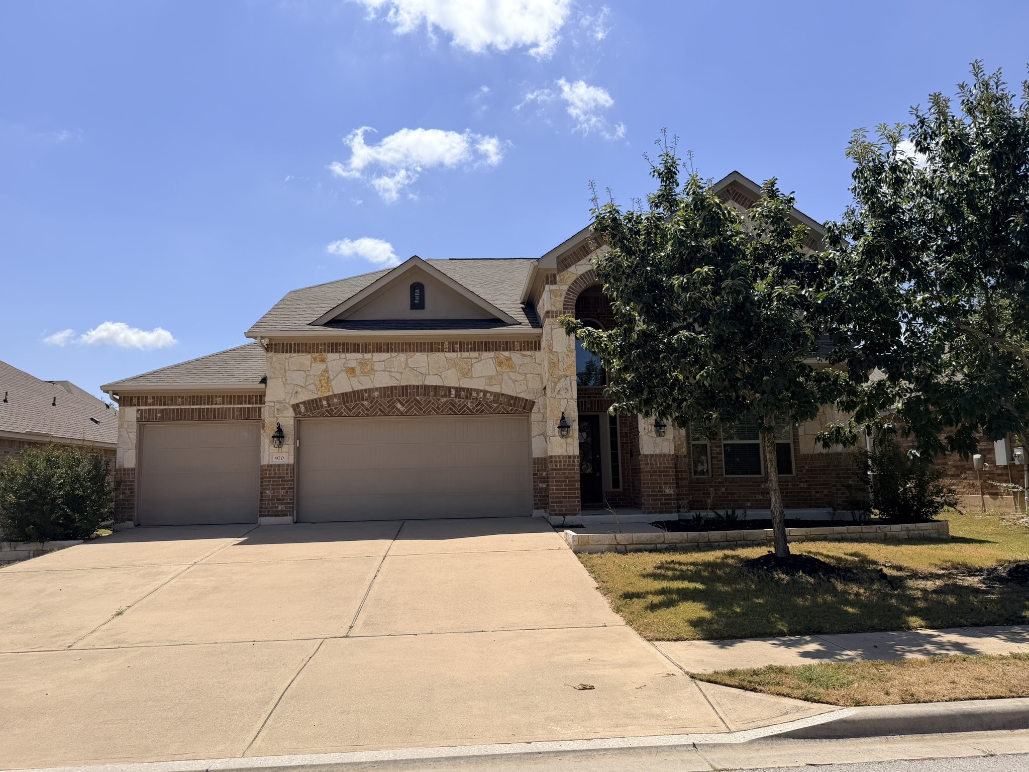 920 Arvada Drive Property Photo 2