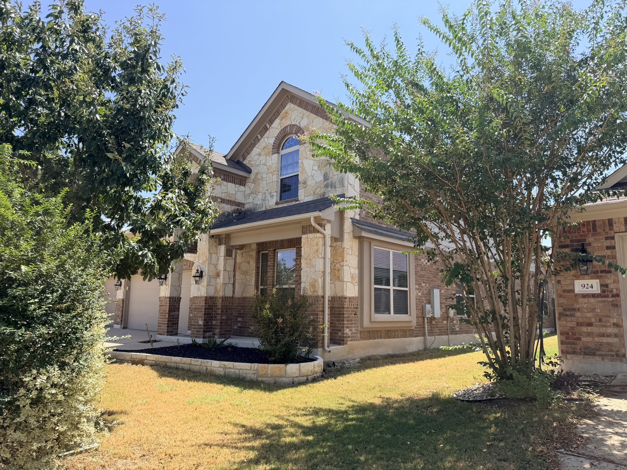 920 Arvada Drive Property Photo 3