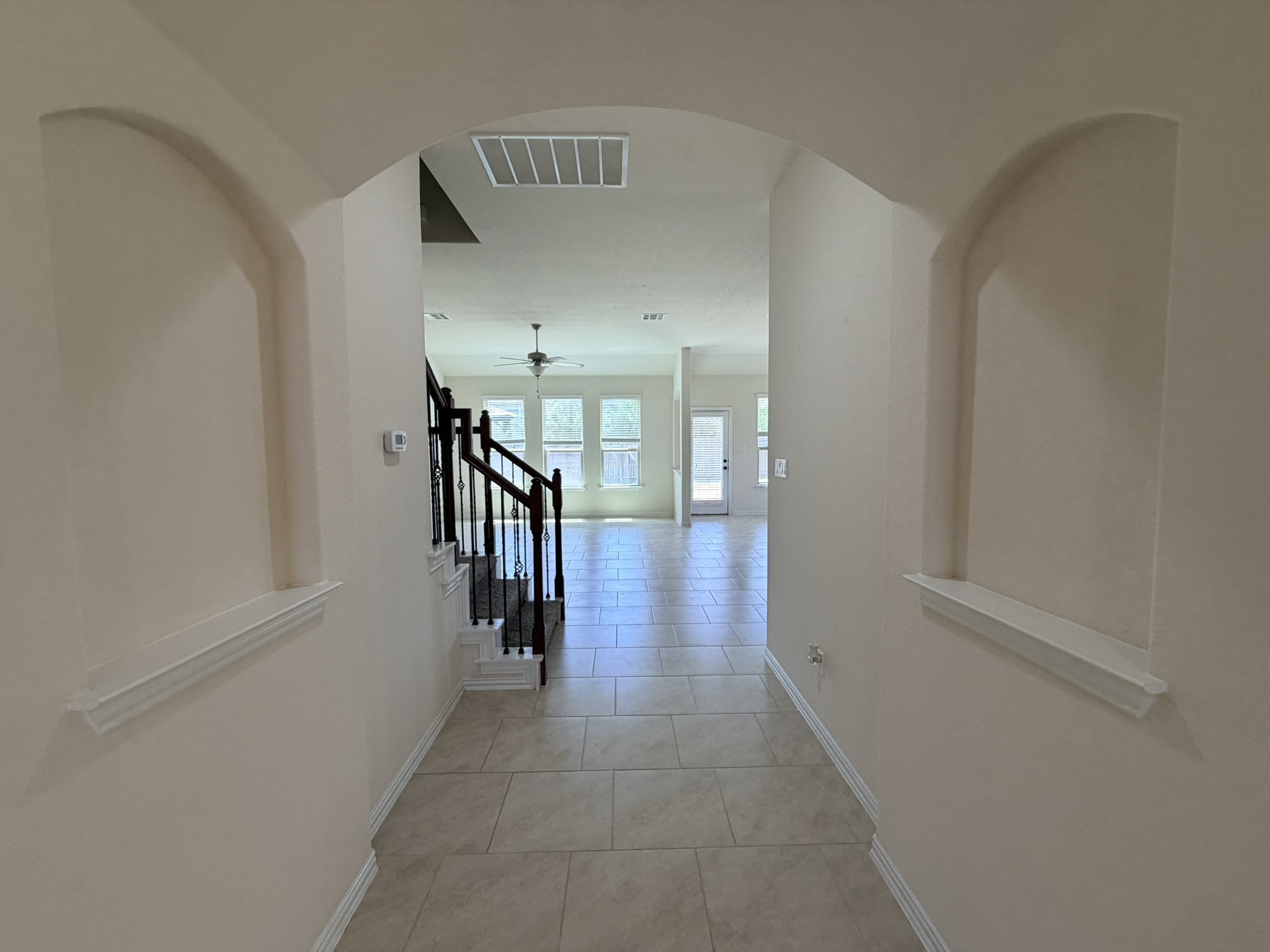 920 Arvada Drive Property Photo 5
