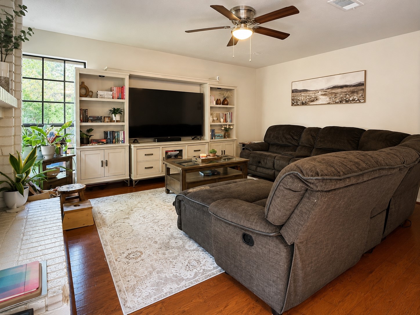 63 S Stony Bridge Circle Property Photo 3