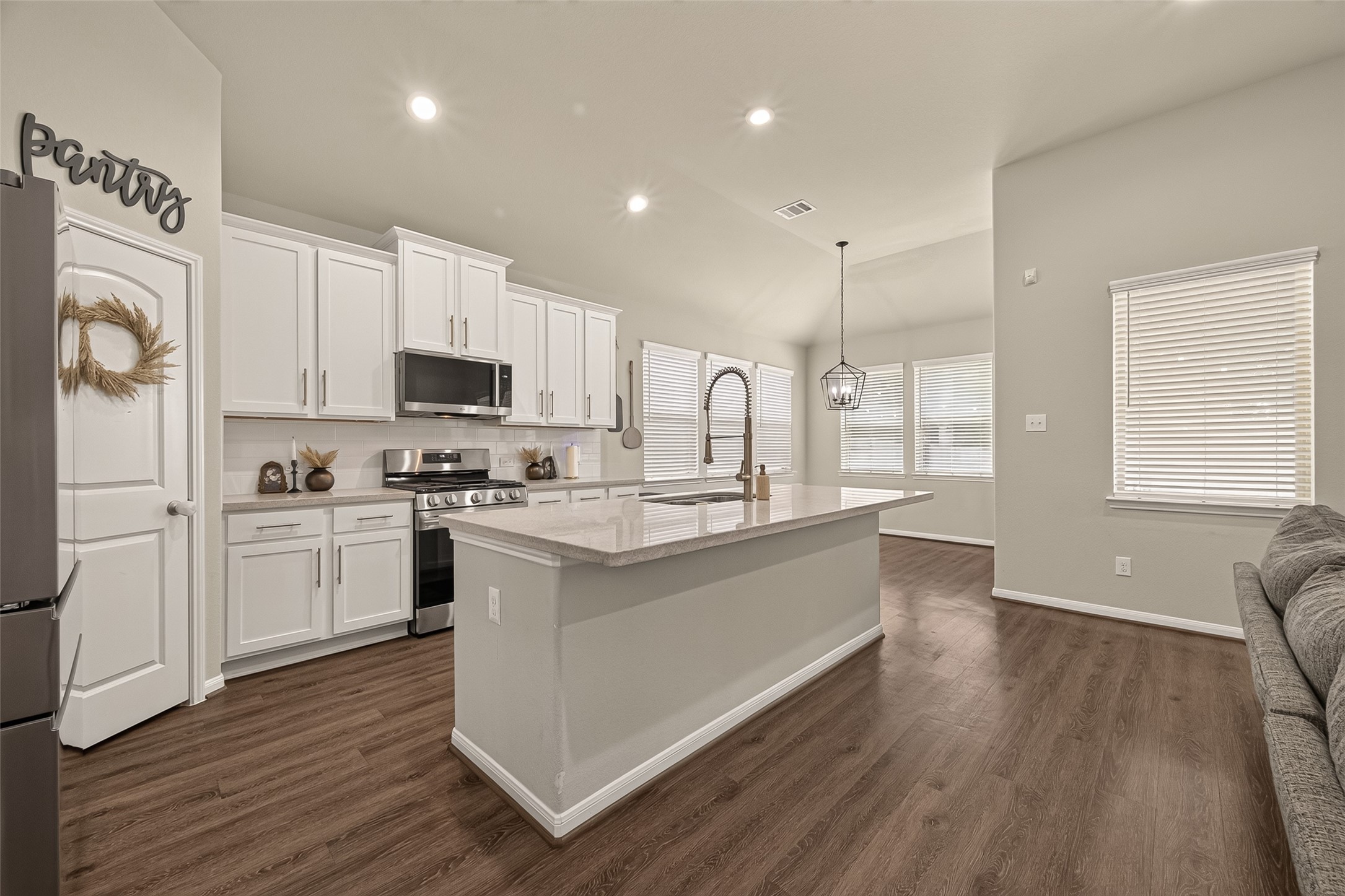 1665 Morgan Trail Drive Property Photo 11