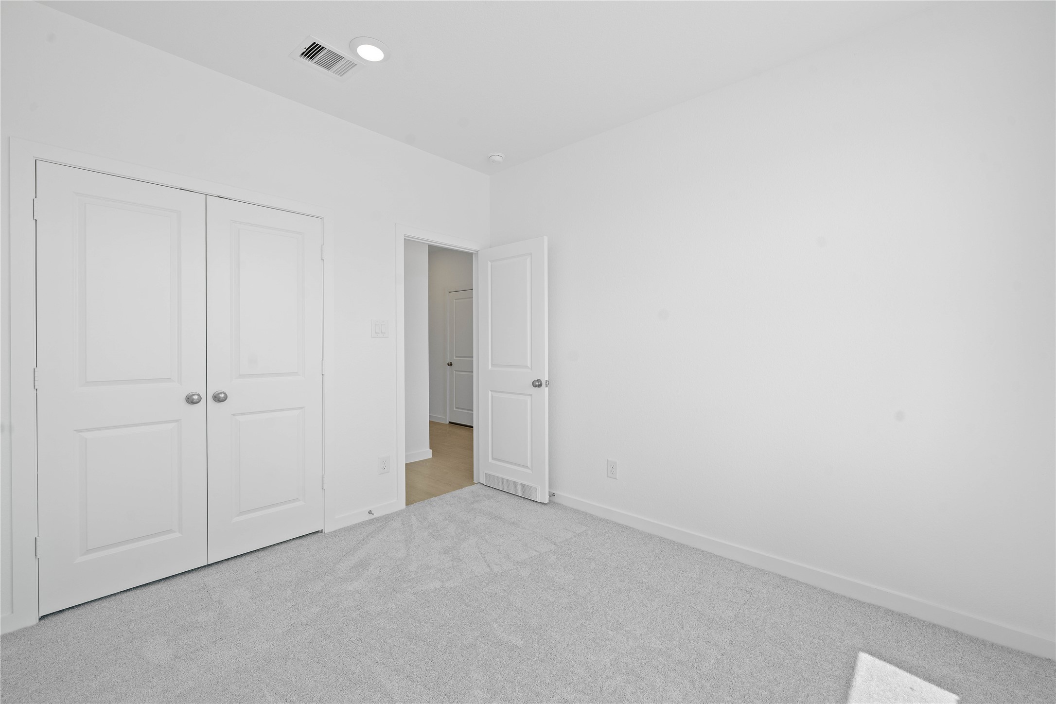 16618 Golden Harvest Drive Property Photo 6