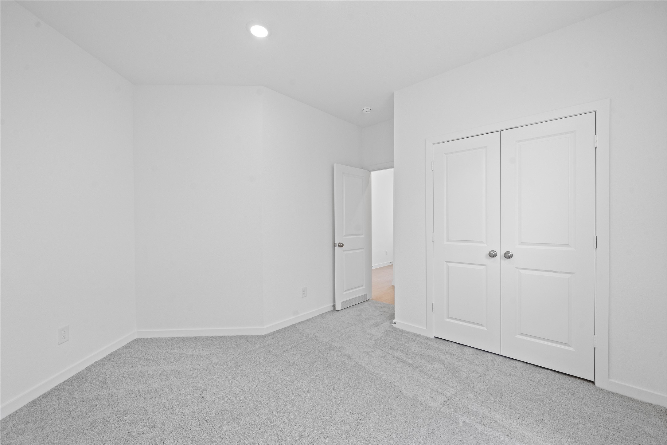 16618 Golden Harvest Drive Property Photo 10