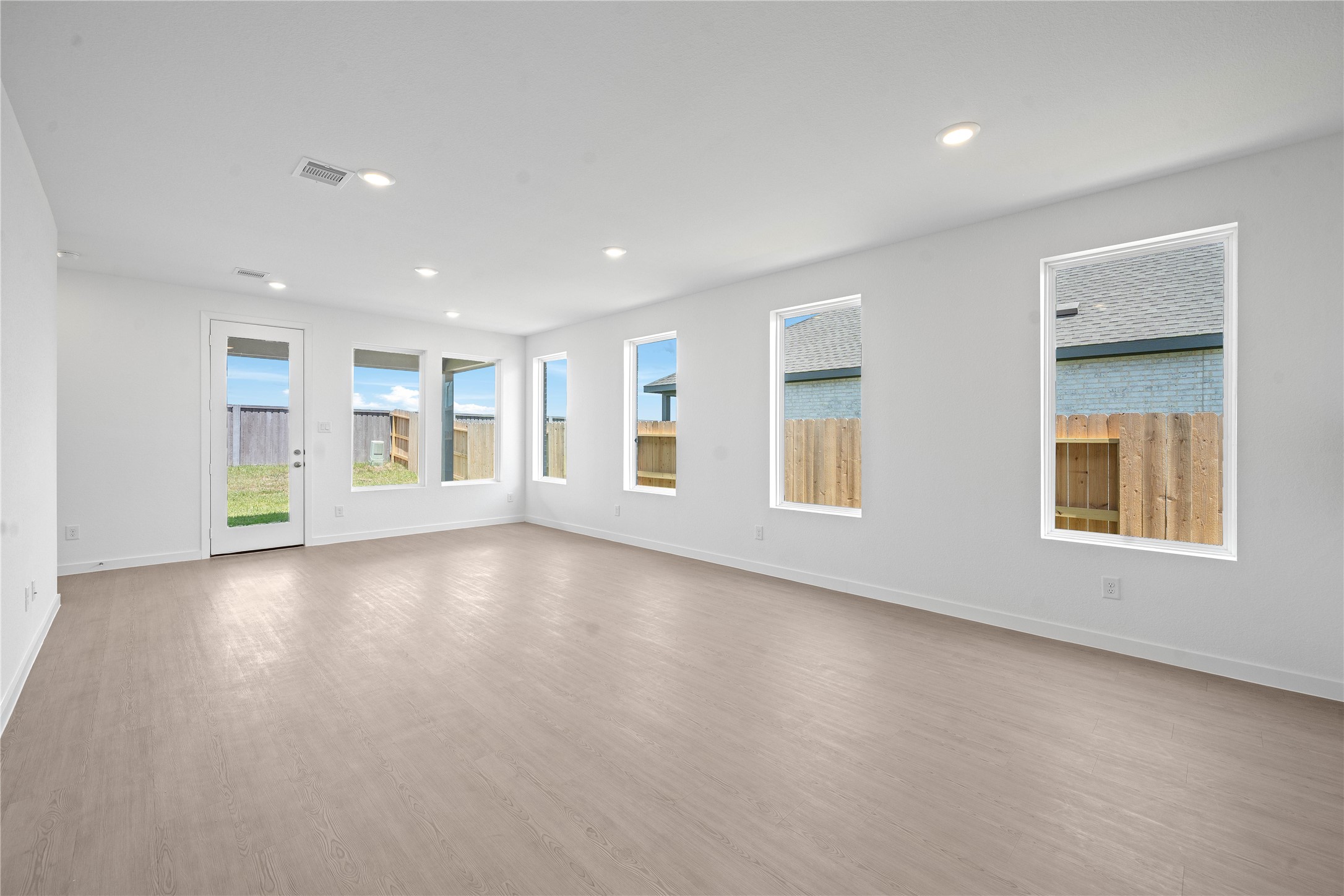 16618 Golden Harvest Drive Property Photo 15