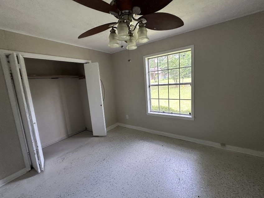 2704 Park Drive Property Photo 6