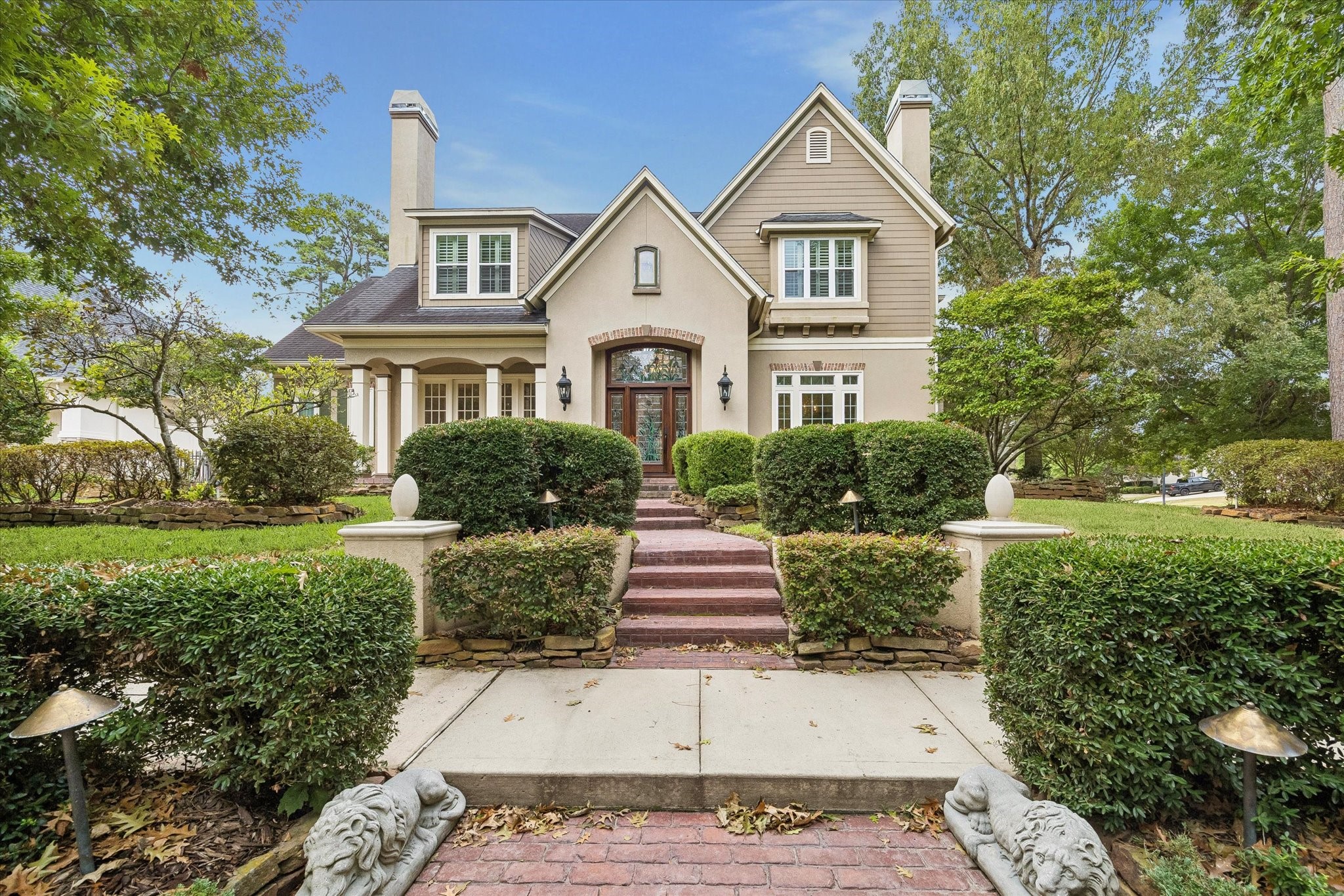 15 Golf Links Court Property Photo 1