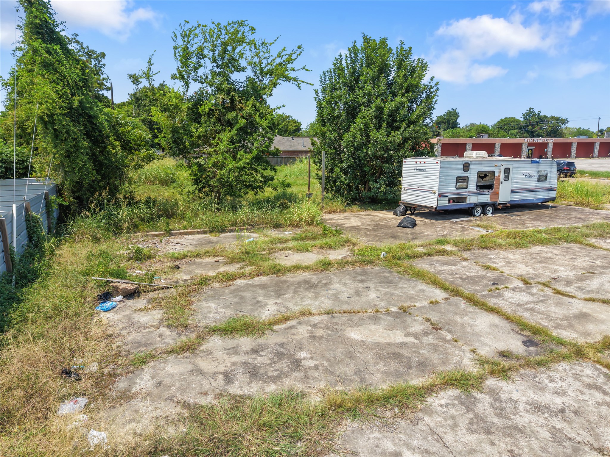 8626 Martin Luther King Boulevard Property Photo 11