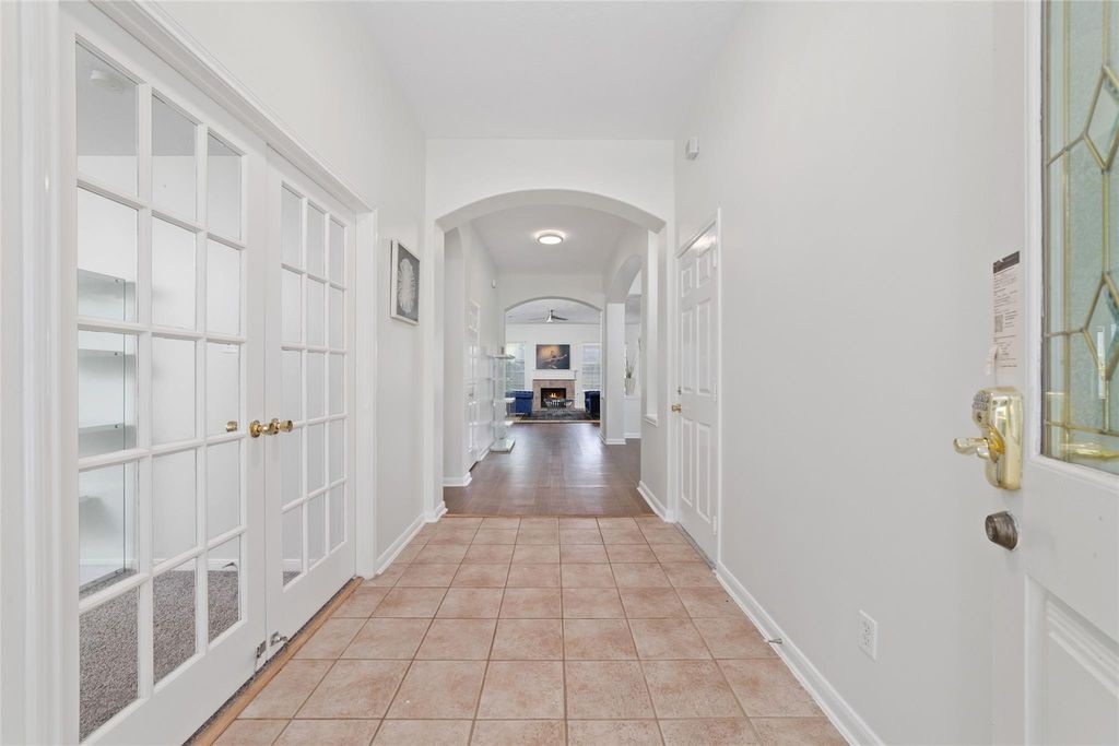 8122 Dune Brooke Dr Property Photo 4