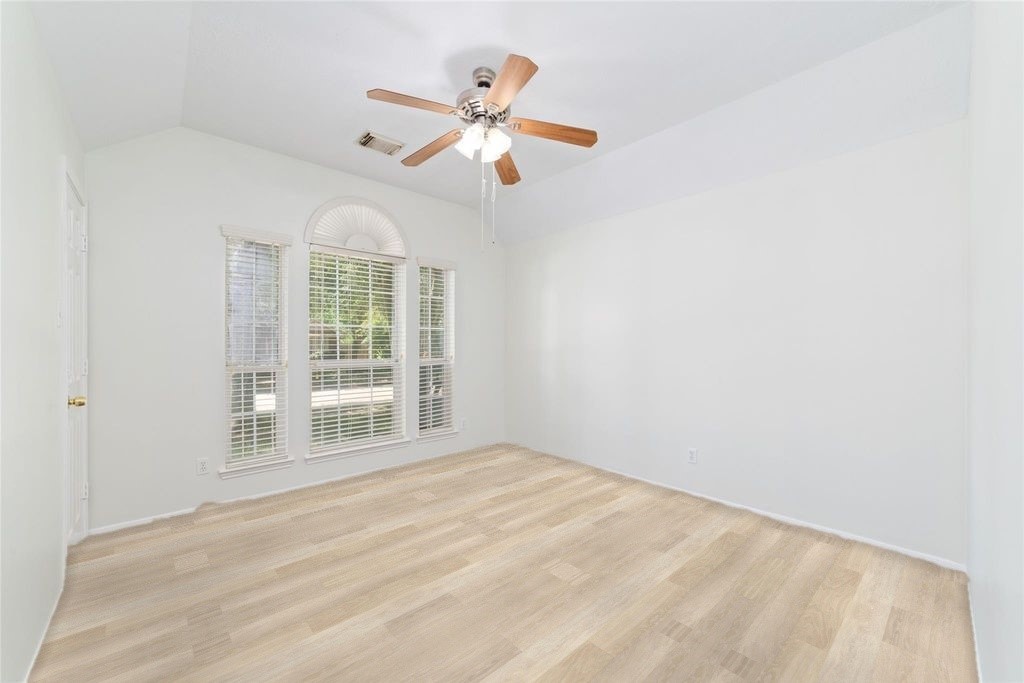 8122 Dune Brooke Dr Property Photo 5