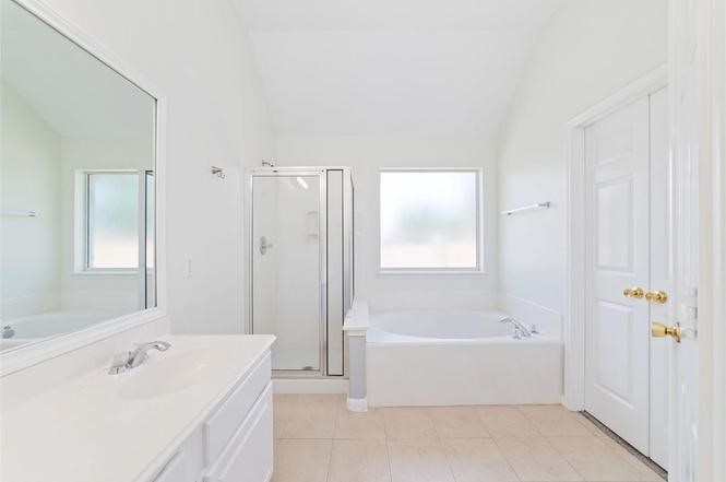 8122 Dune Brooke Dr Property Photo 11