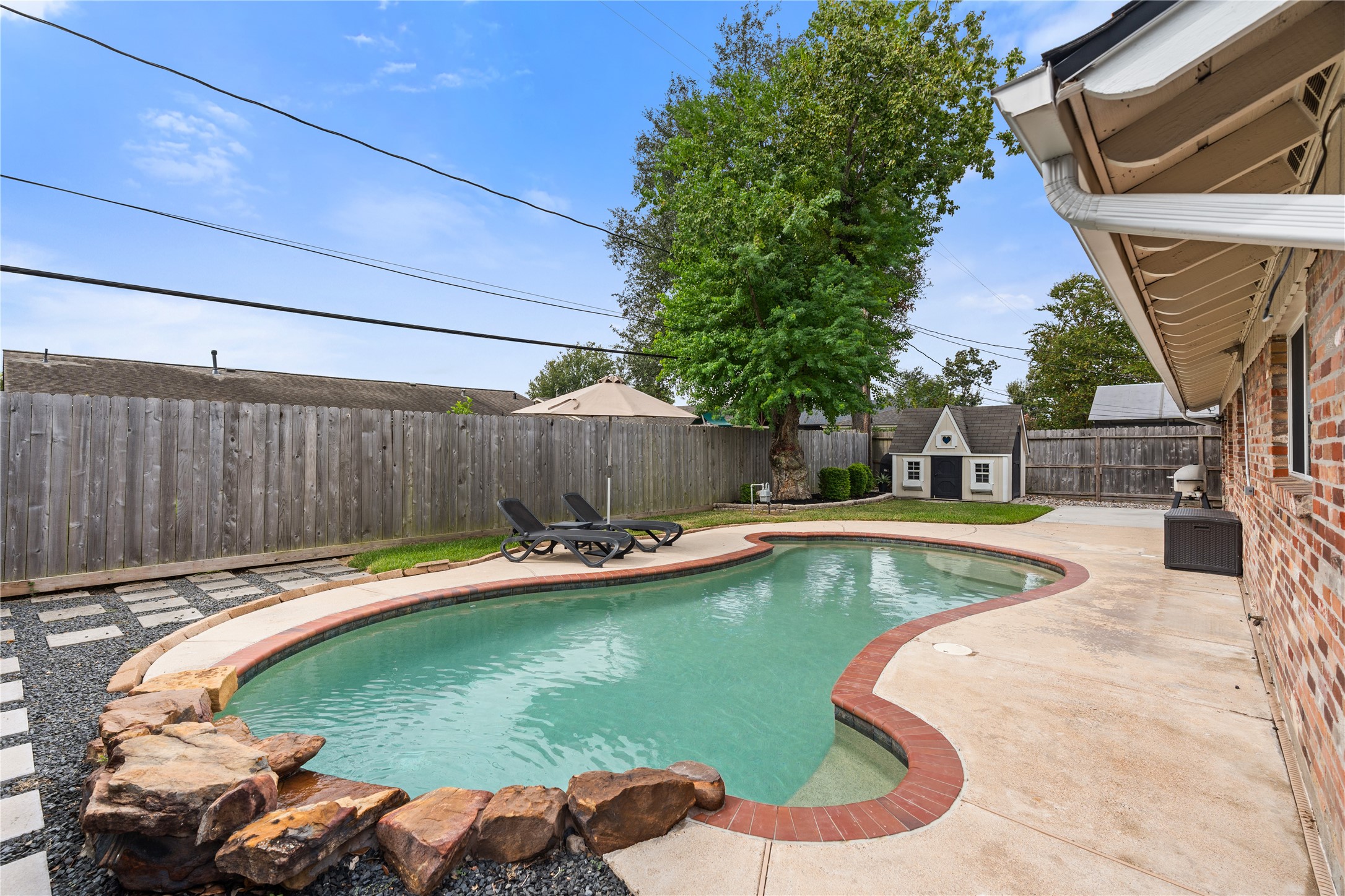 2302 Willowby Drive Property Photo 22