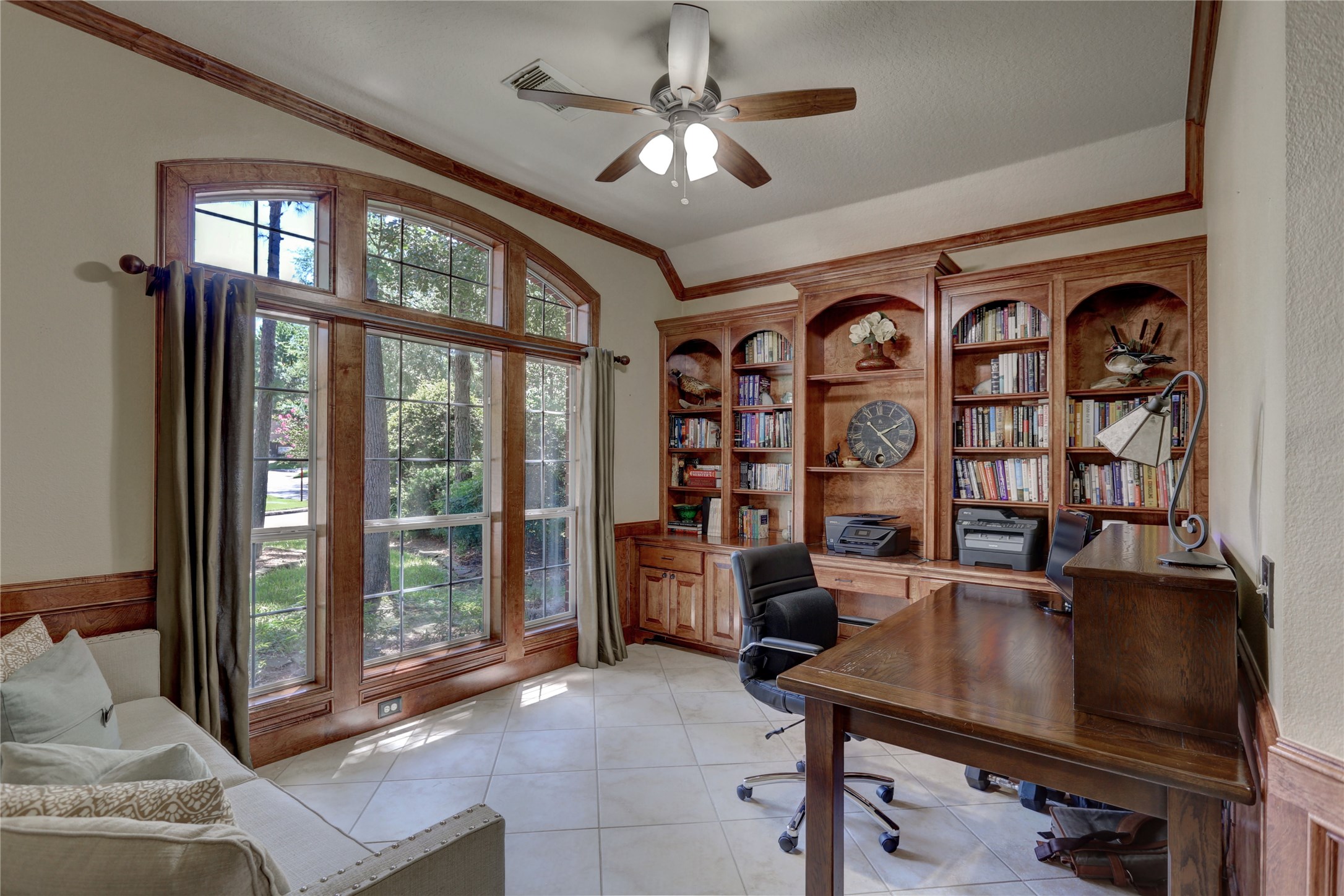 19 S Linton Ridge Circle Property Photo 13