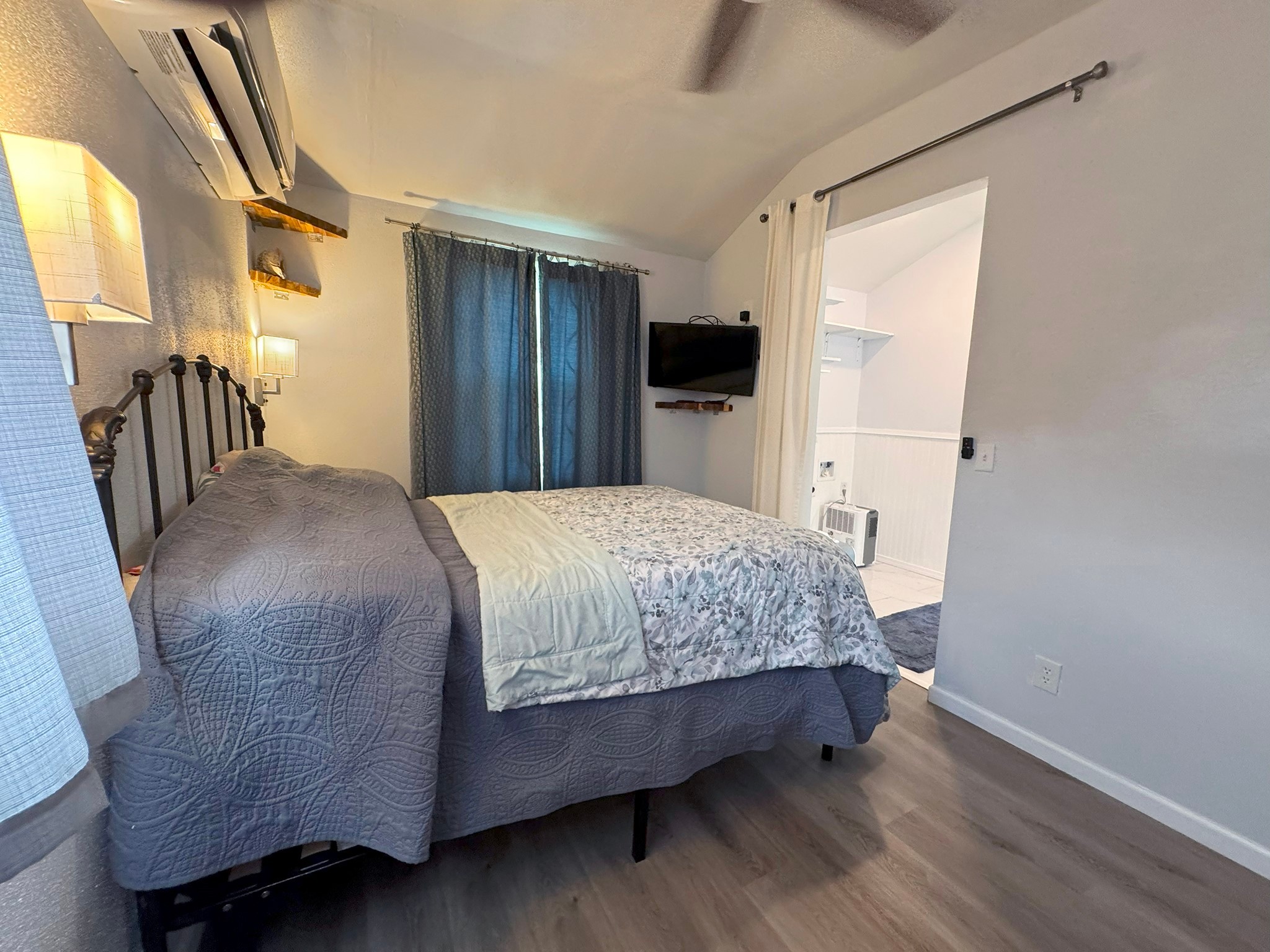 1008 W Dallas Avenue Property Photo 20