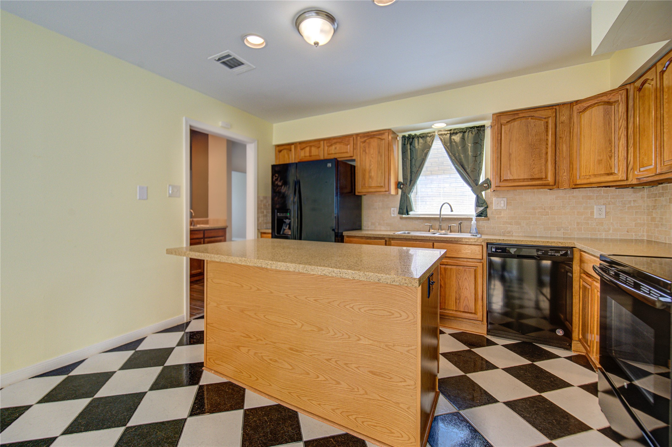 1063 Apache Falls Drive Property Photo 19