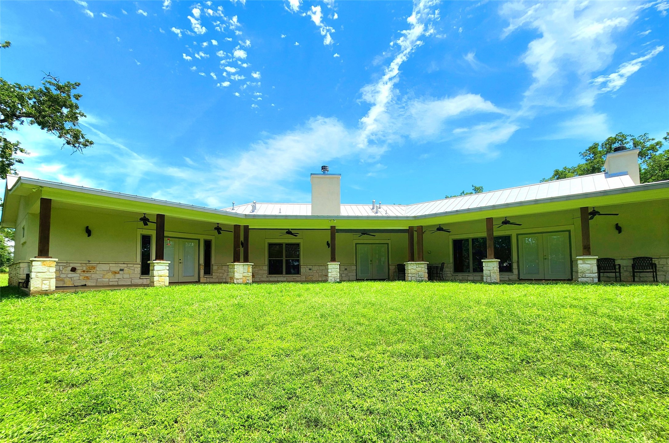 145 State Loop 92 Property Photo 4