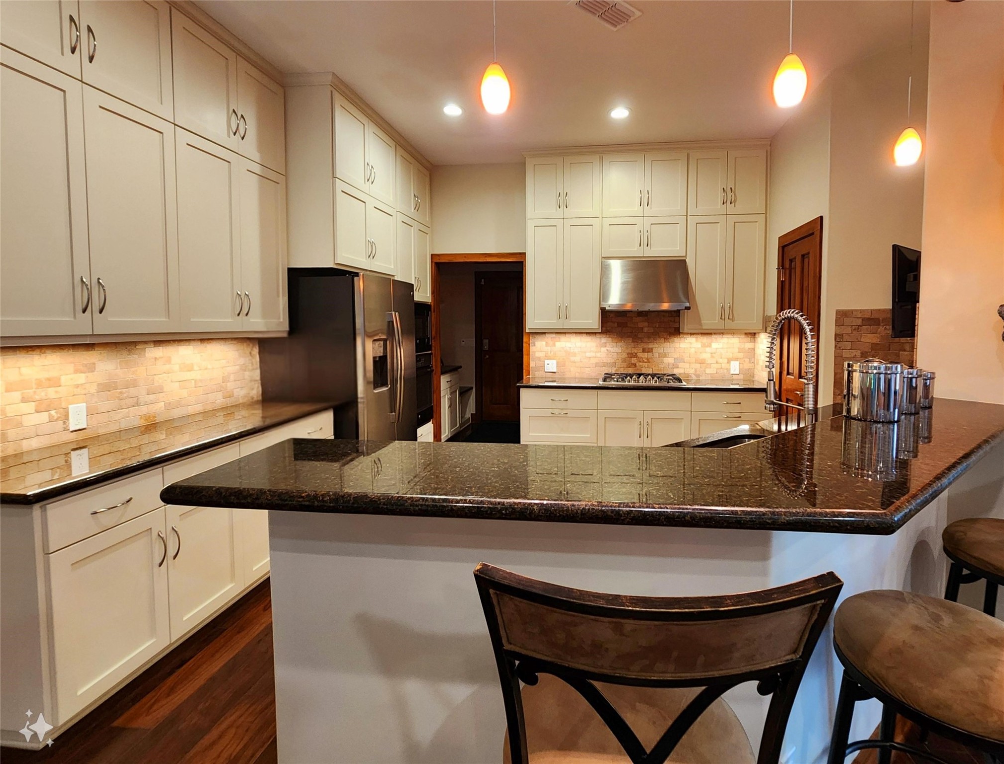 145 State Loop 92 Property Photo 10