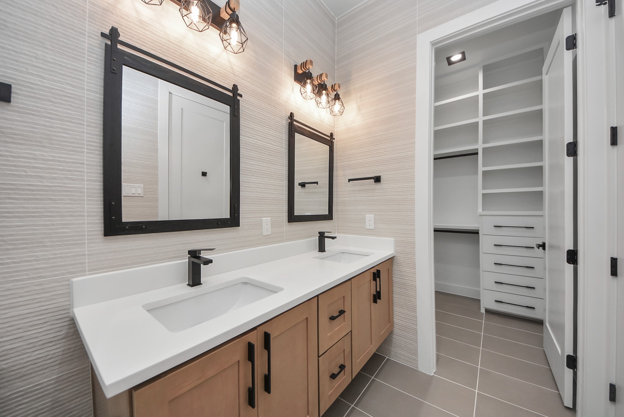 4630 Larkspur Street A Property Photo 17