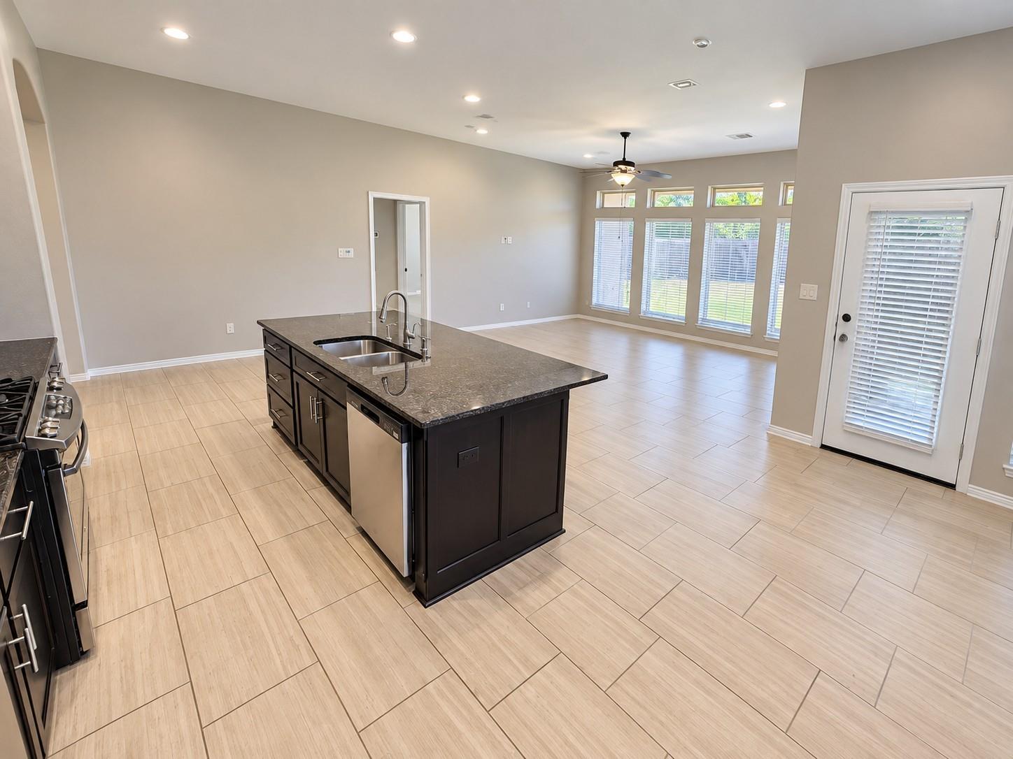 3318 Primrose Canyon Lane, Pearland Tx 77584 Property Photo 14