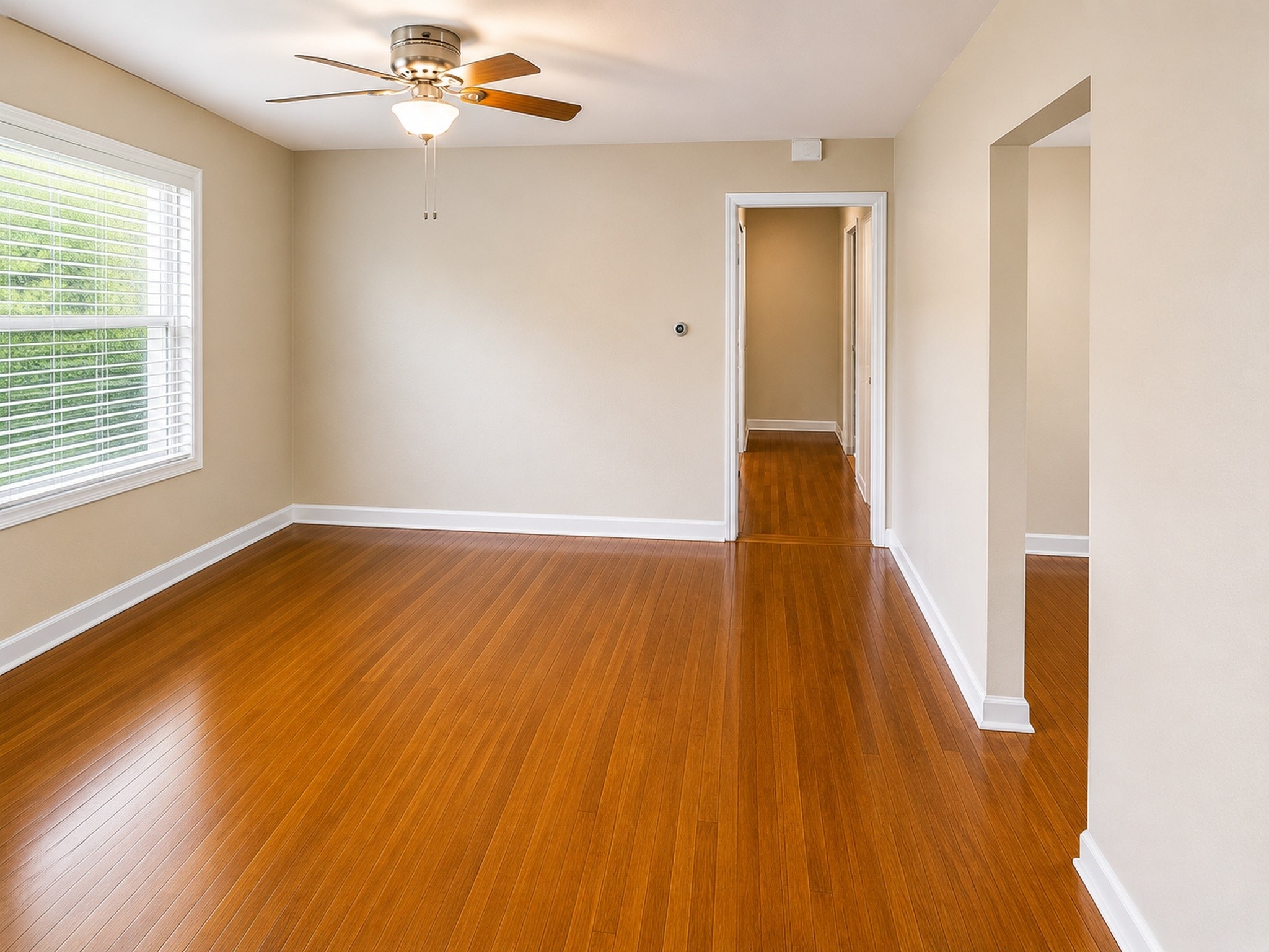 102 Amanda Street Property Photo 4