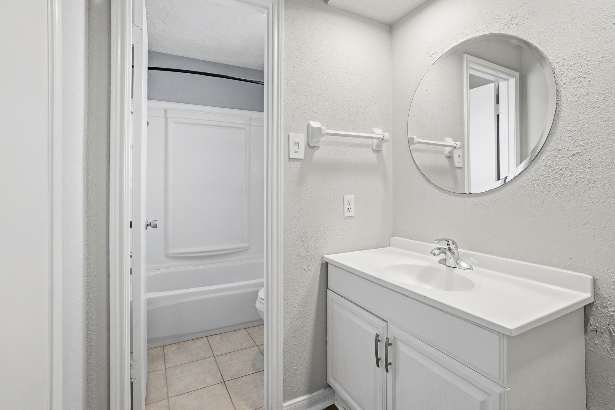 17603 Crestline Road Property Photo 14