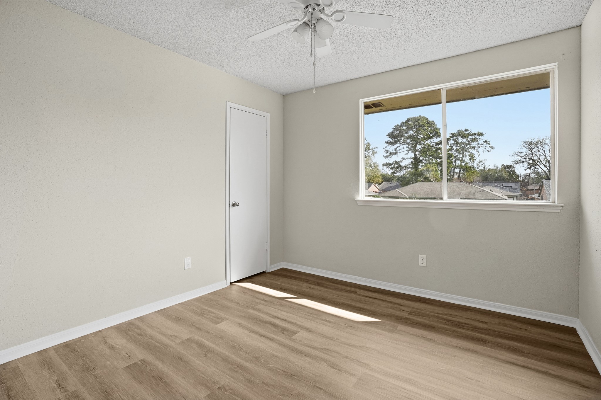 17603 Crestline Road Property Photo 19