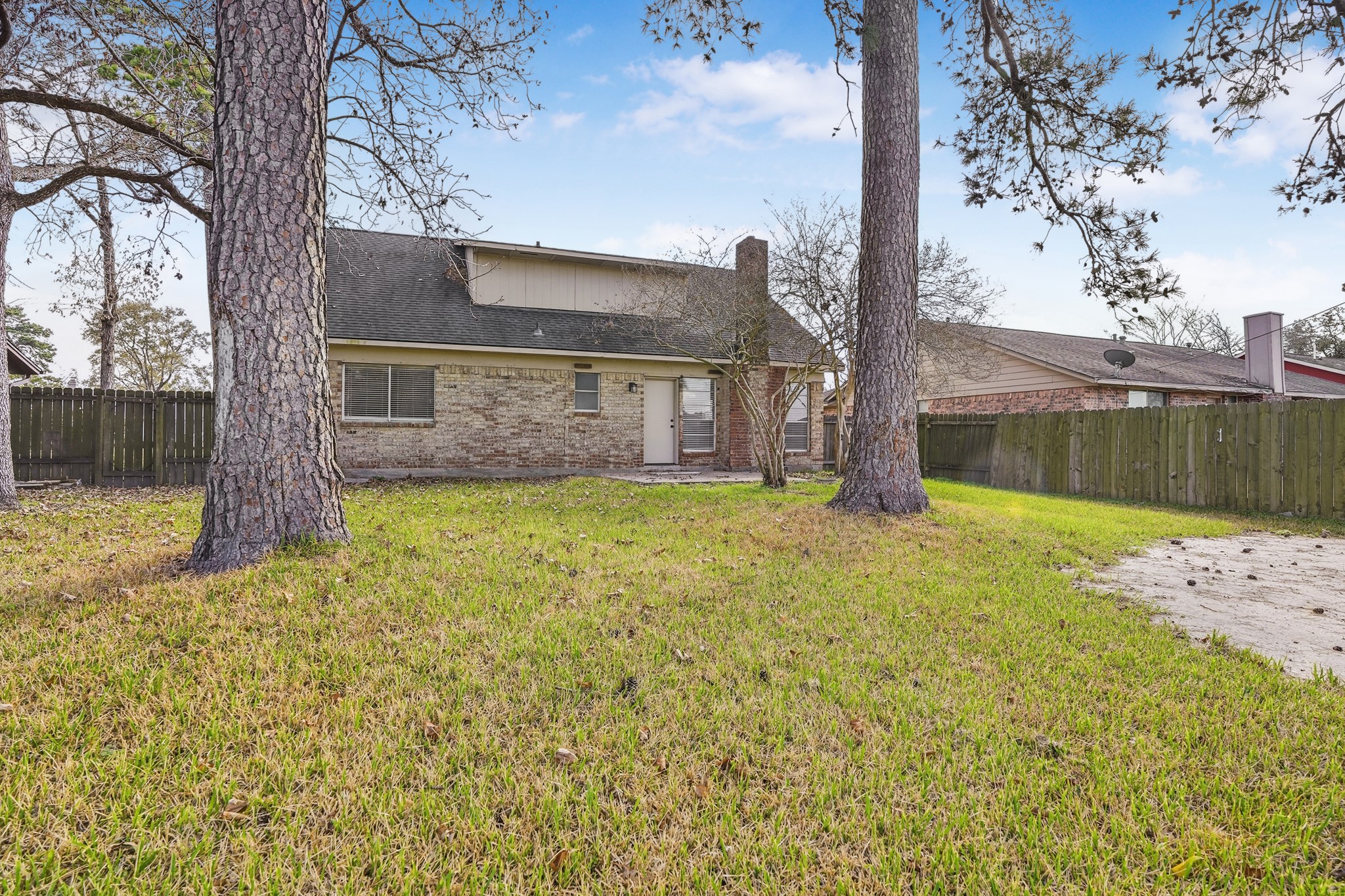 17603 Crestline Road Property Photo 22