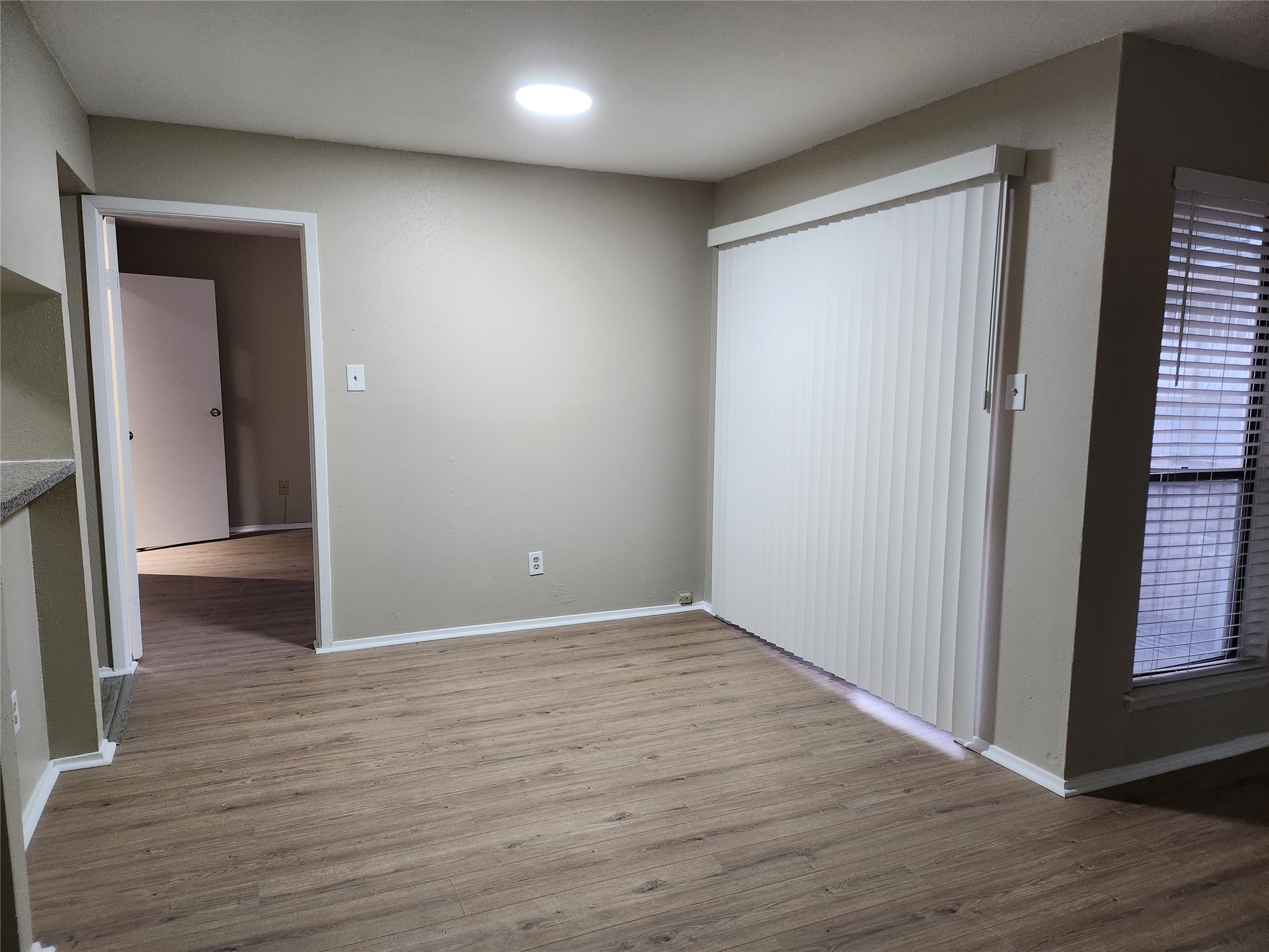 6602 Harbor Town Drive 408 Property Photo 5