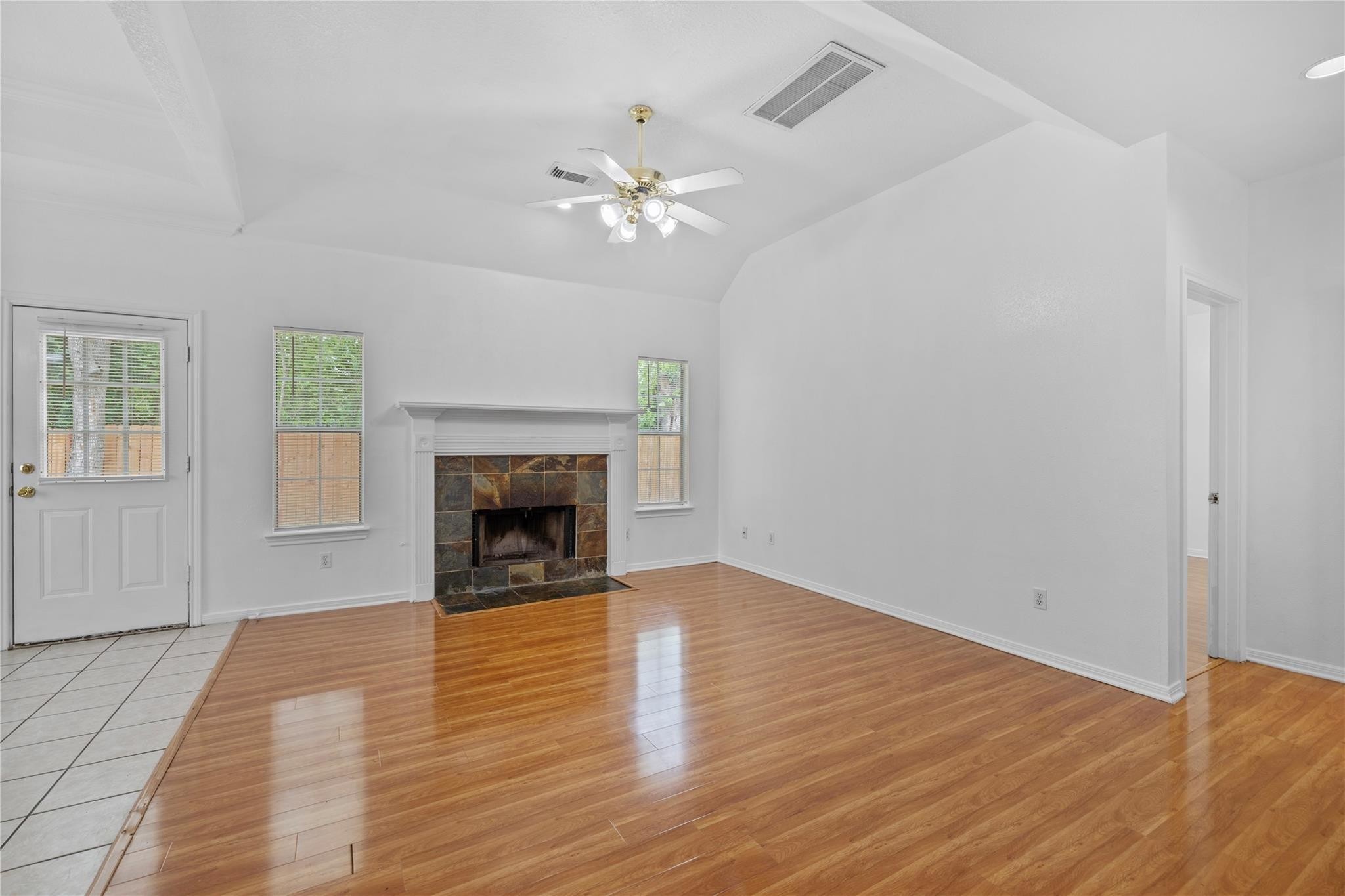 2106 Hawks Road Property Photo 5