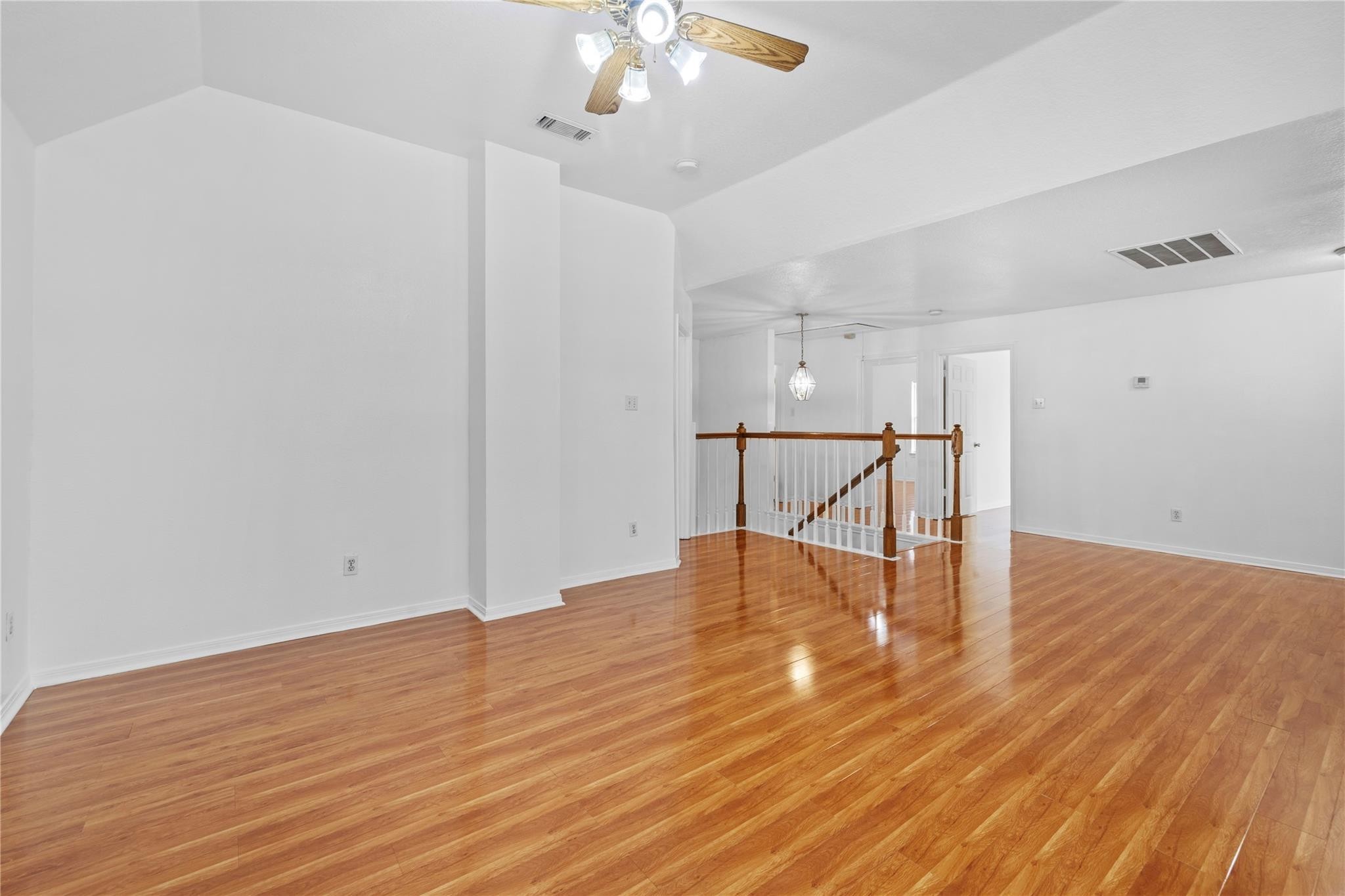 2106 Hawks Road Property Photo 19
