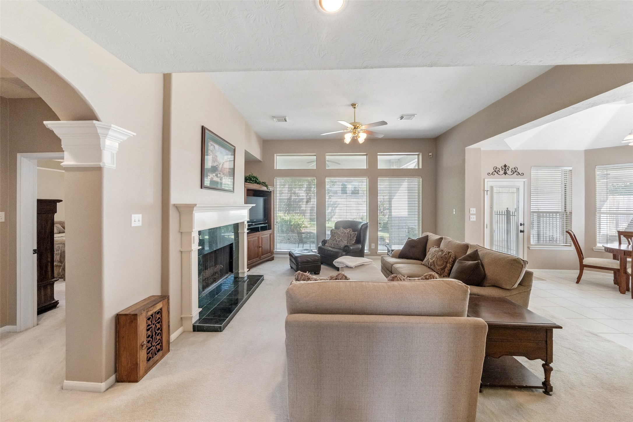 3422 Aldergrove Drive Property Photo 4