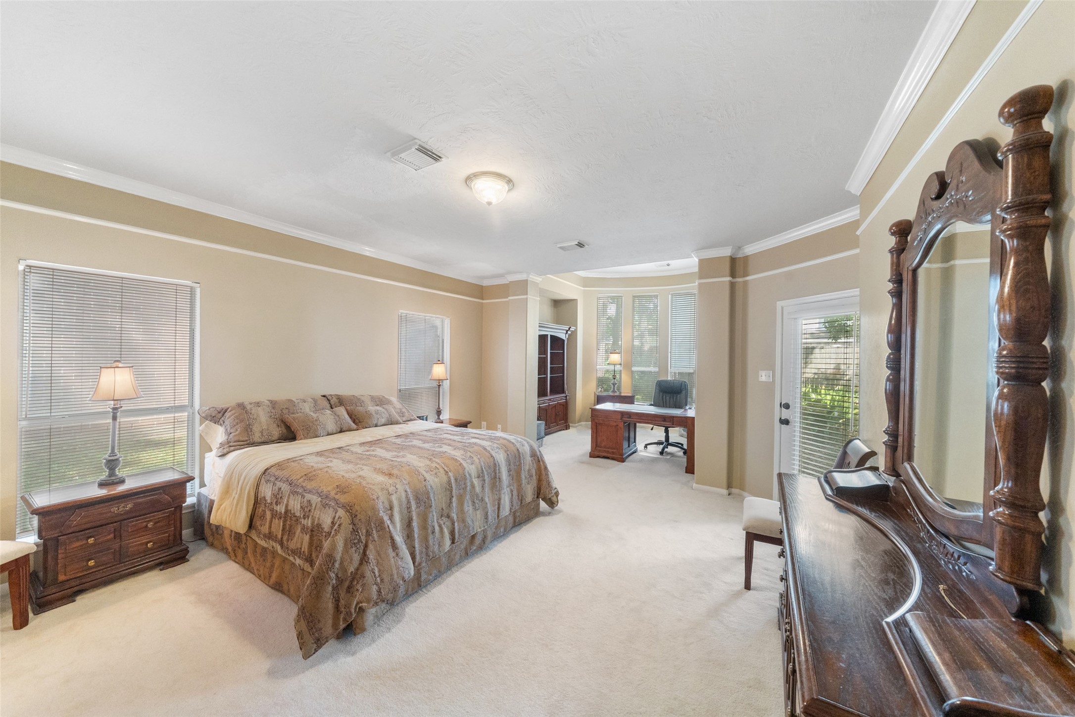 3422 Aldergrove Drive Property Photo 7