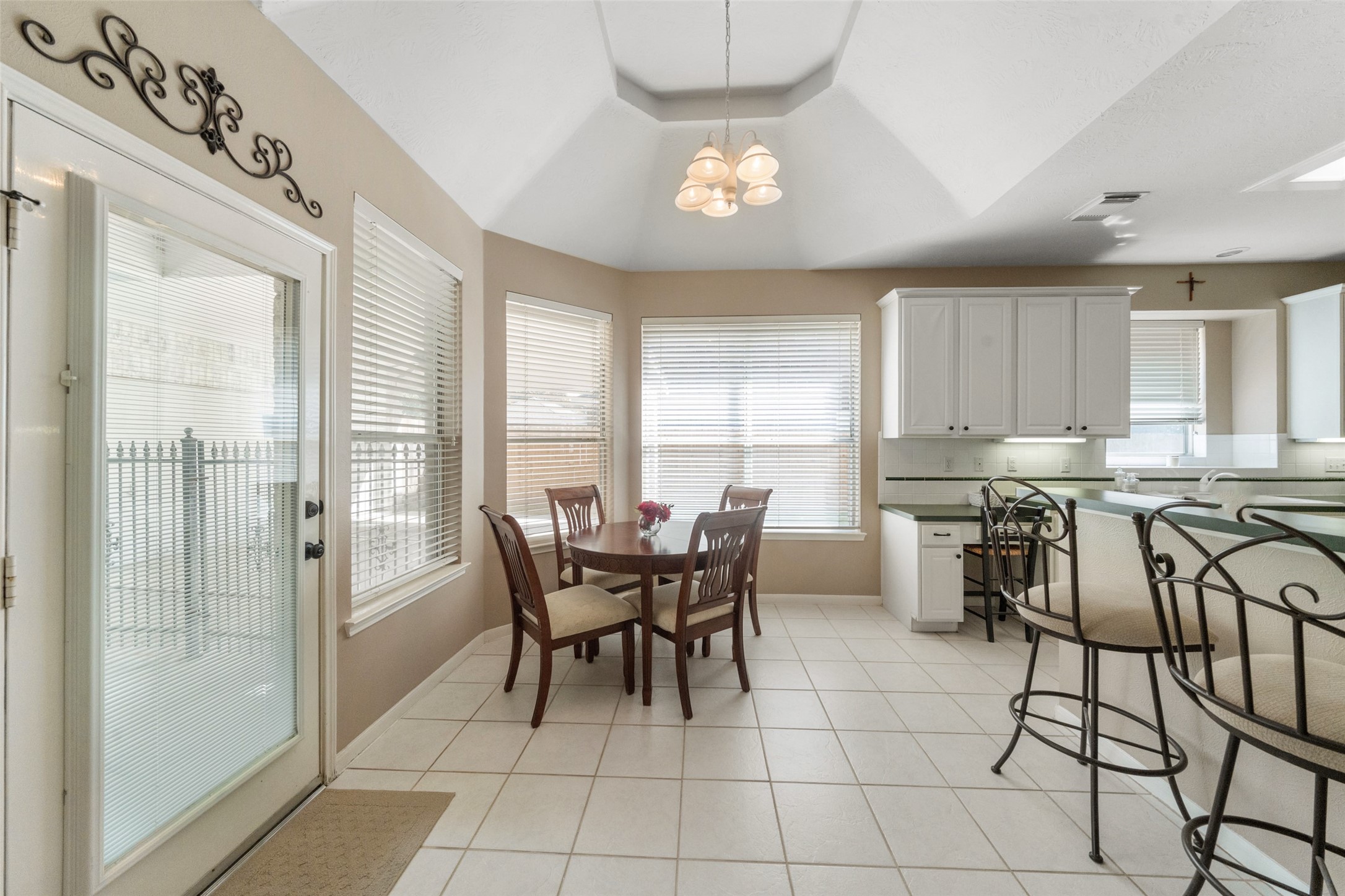 3422 Aldergrove Drive Property Photo 22