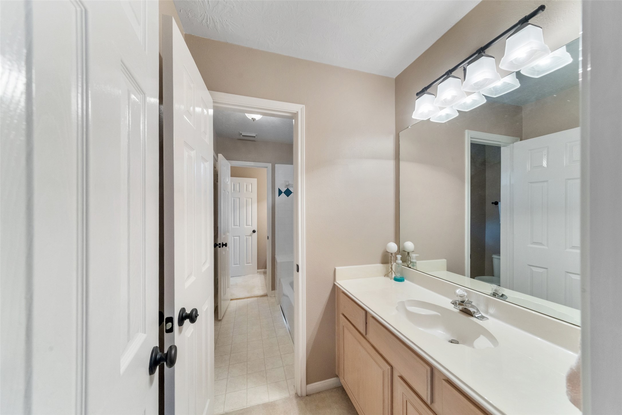 3422 Aldergrove Drive Property Photo 38