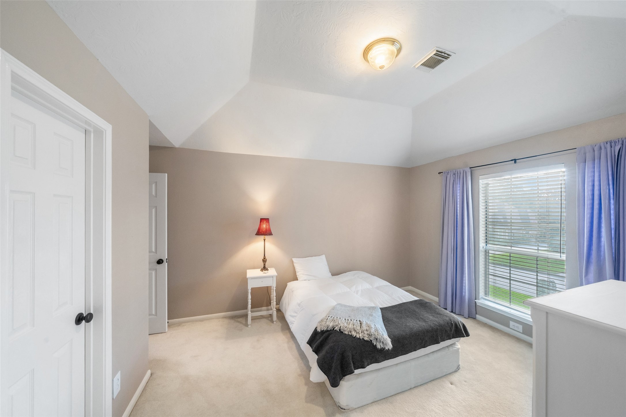 3422 Aldergrove Drive Property Photo 39