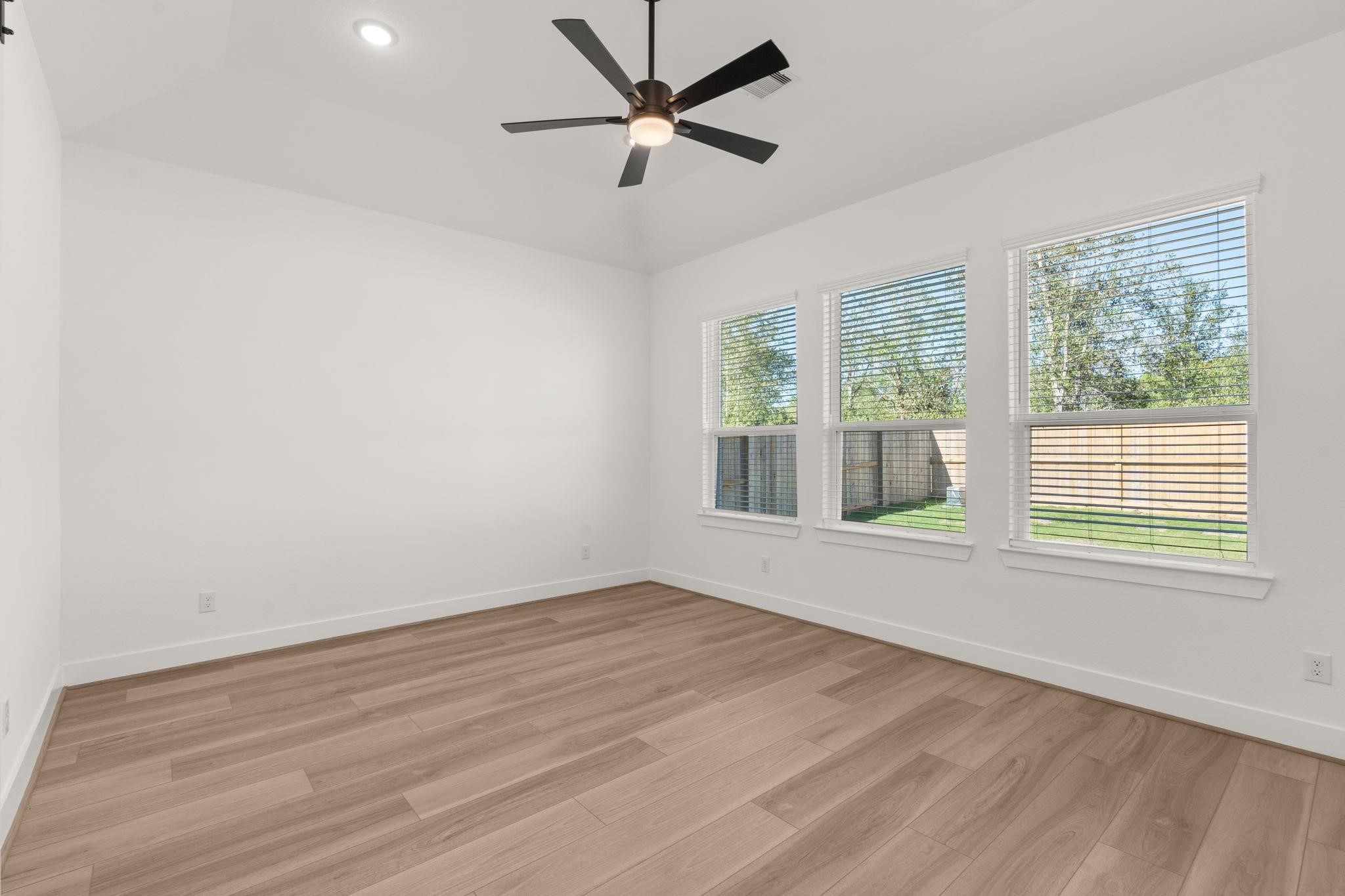 9107 Basilica Lane Property Photo 14