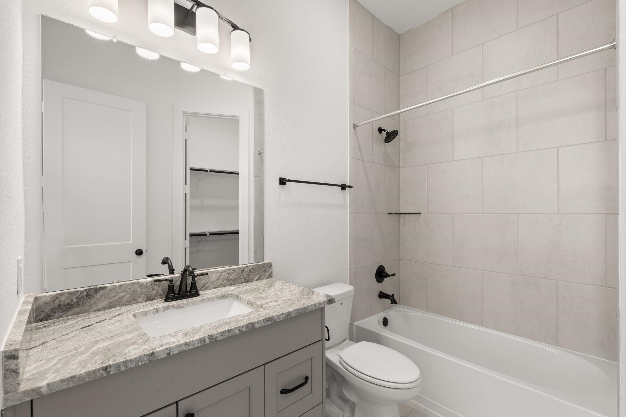 9107 Basilica Lane Property Photo 23