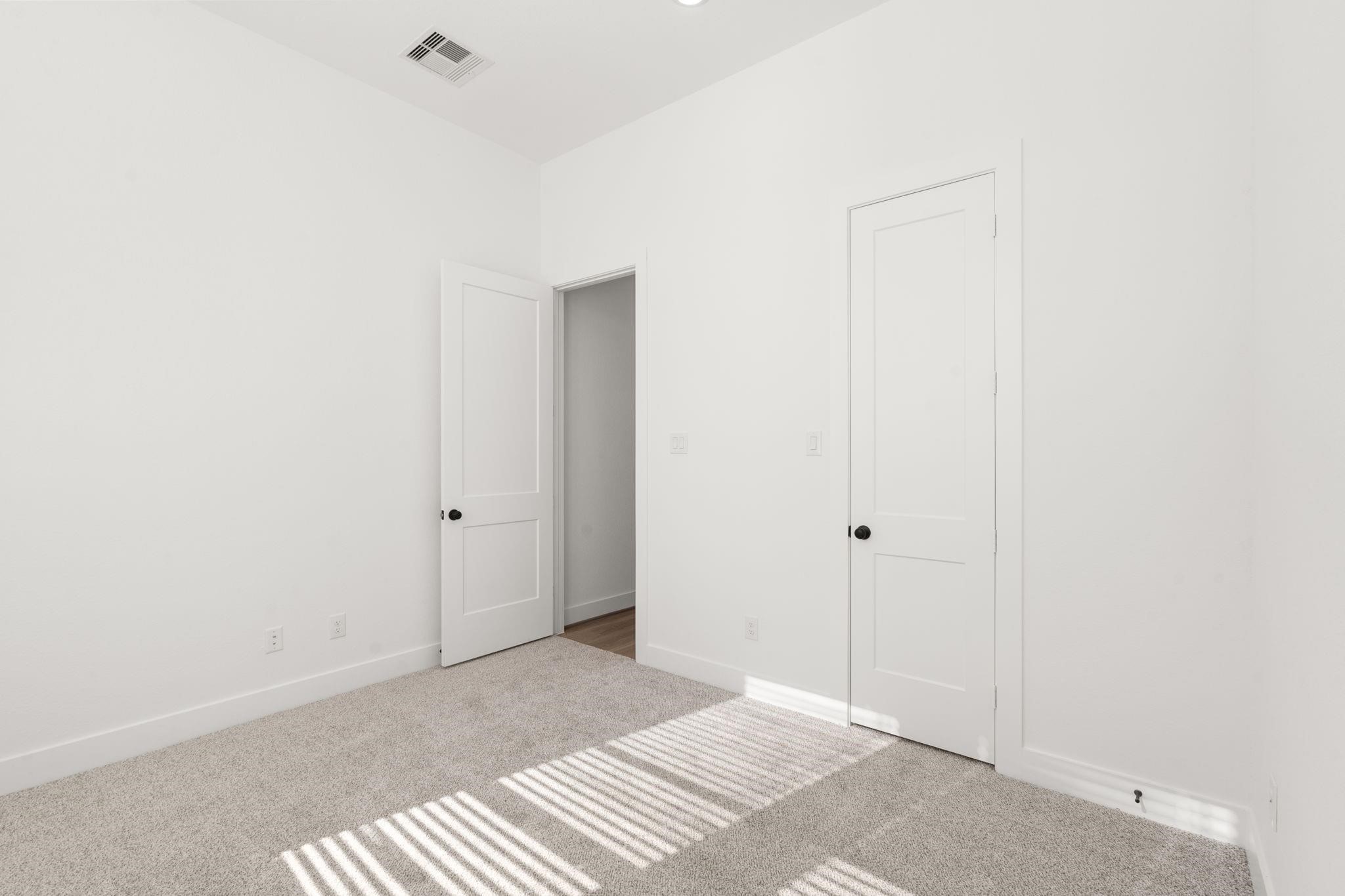 9107 Basilica Lane Property Photo 24