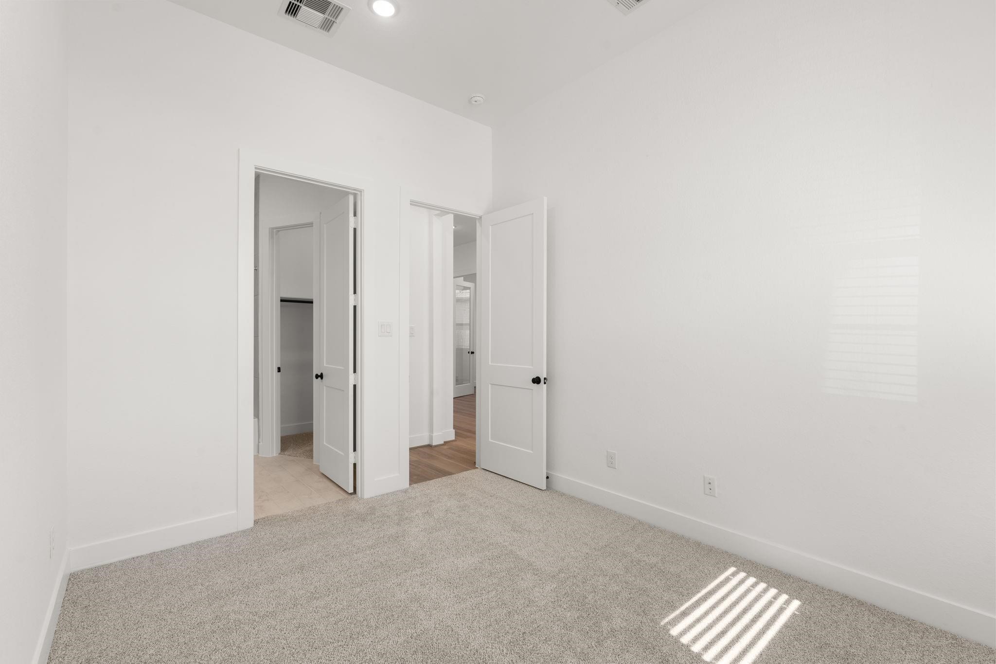 9107 Basilica Lane Property Photo 26